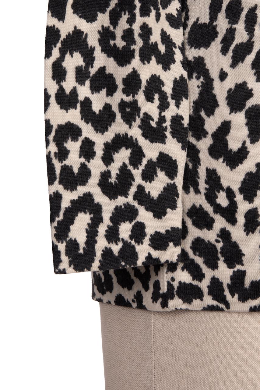 Women's 1970s LEONARD Fashion Paris Black White Animal Leopard Print Wool Blend Knit Top For Sale