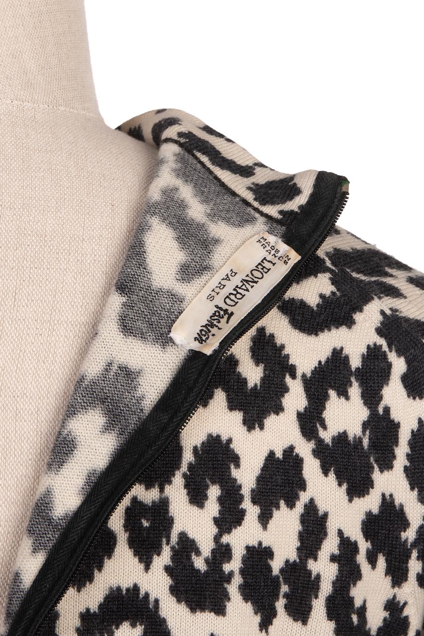 1970s LEONARD Fashion Paris Black White Animal Leopard Print Wool Blend Knit Top For Sale 1
