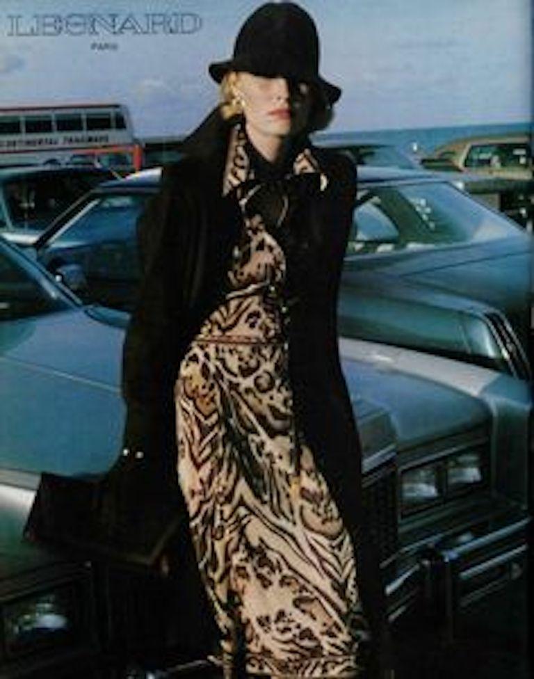 1970s LEONARD Fashion Paris Brown Animal Leopard Print Wool Blend Knit Top For Sale 4