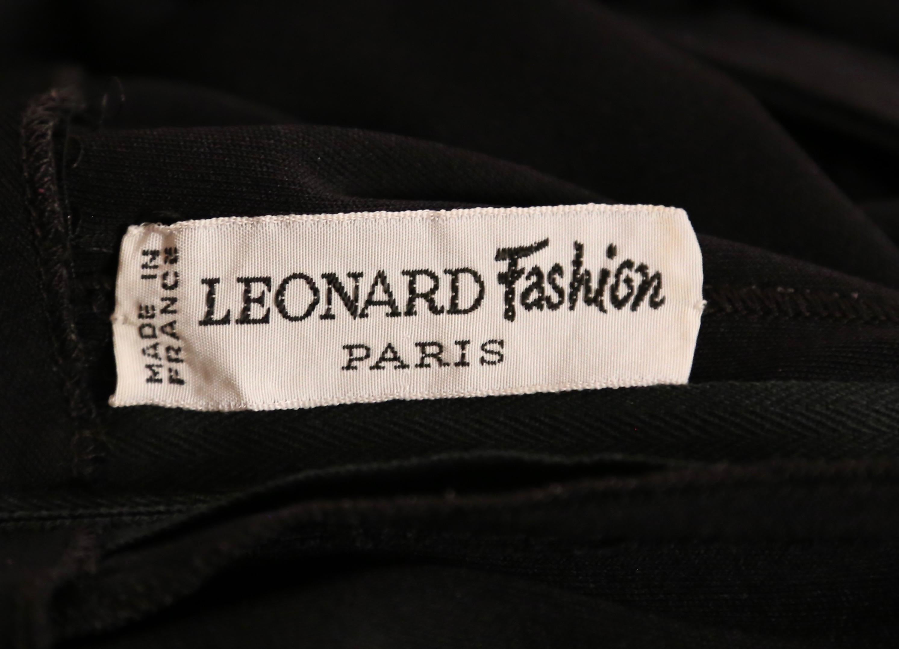LEONARD of Paris - Robe en jersey de soie à imprimé floral, années 1970 en vente 1