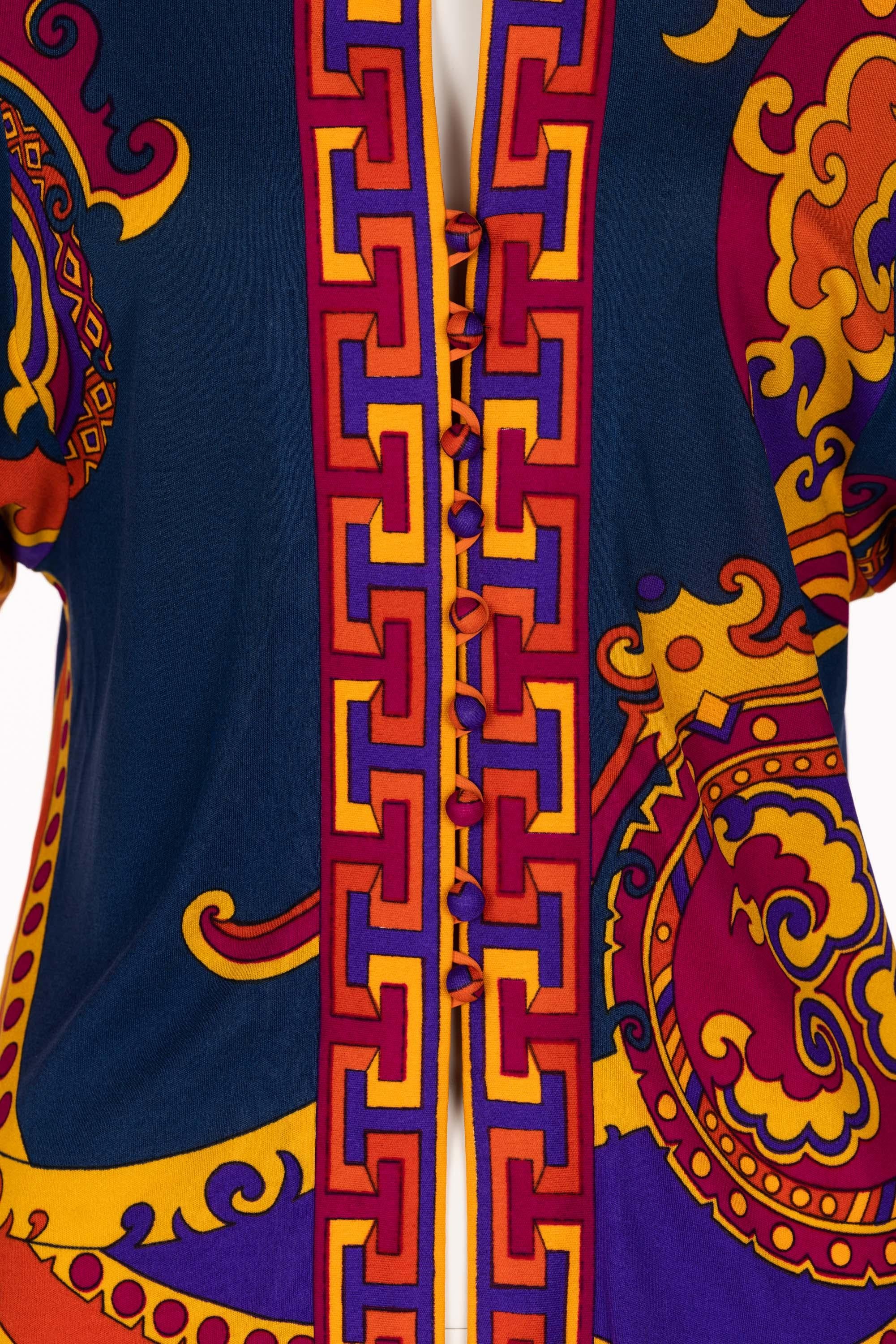 Leonard Paris - Robe courte tunique à ceinture en jersey de soie imprimé, années 1970 en vente 3