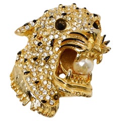 1970s Leopard Rhinestone Encrusted Gold-Tone Brooch With Pearl