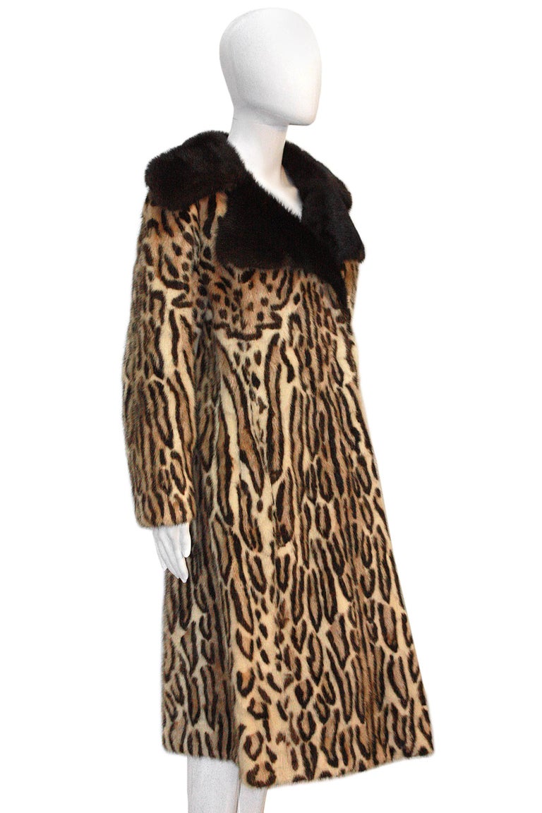 1970s STENCILED Leopard pattern Mink Coat with dark Mink Collar For ...