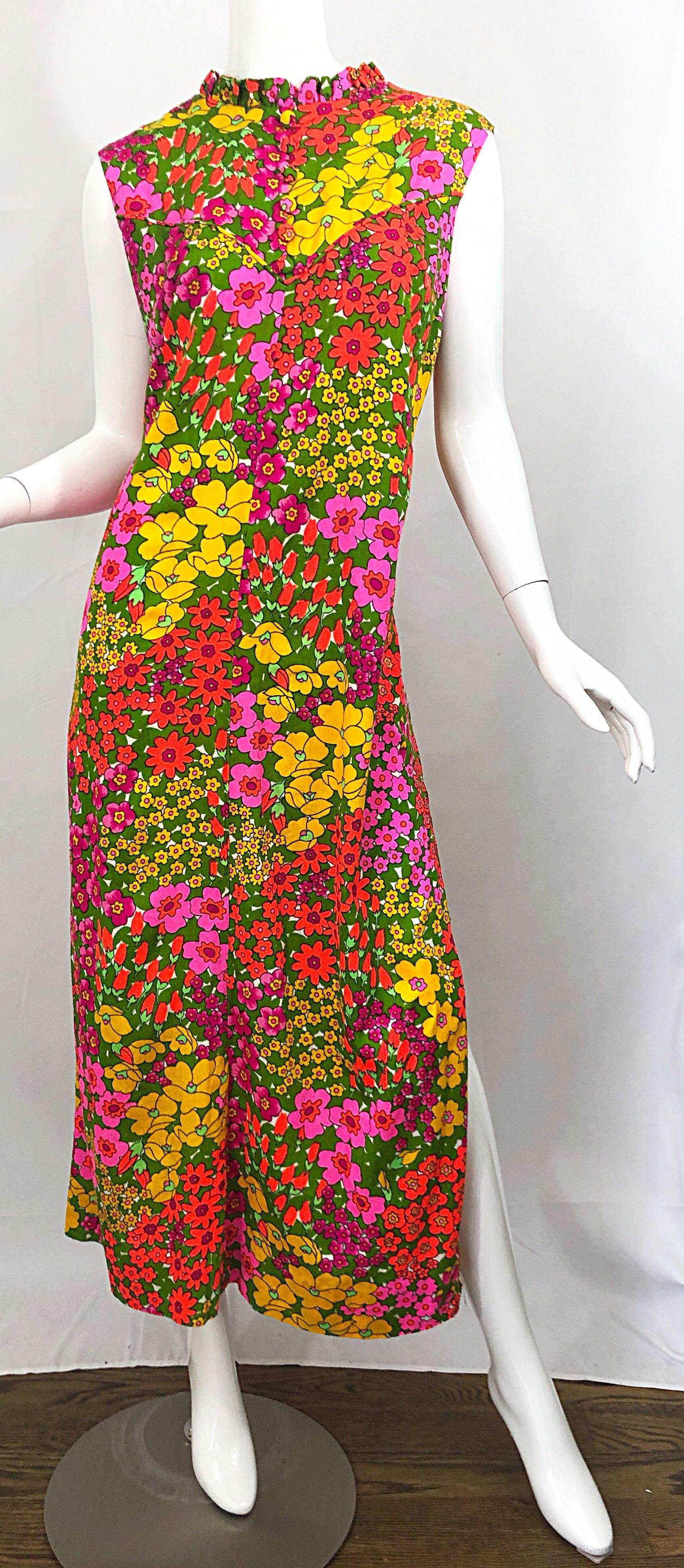 1970s Liberty House Plus Size XL Colorful Neon Flower Print 70s Maxi Dress For Sale 3