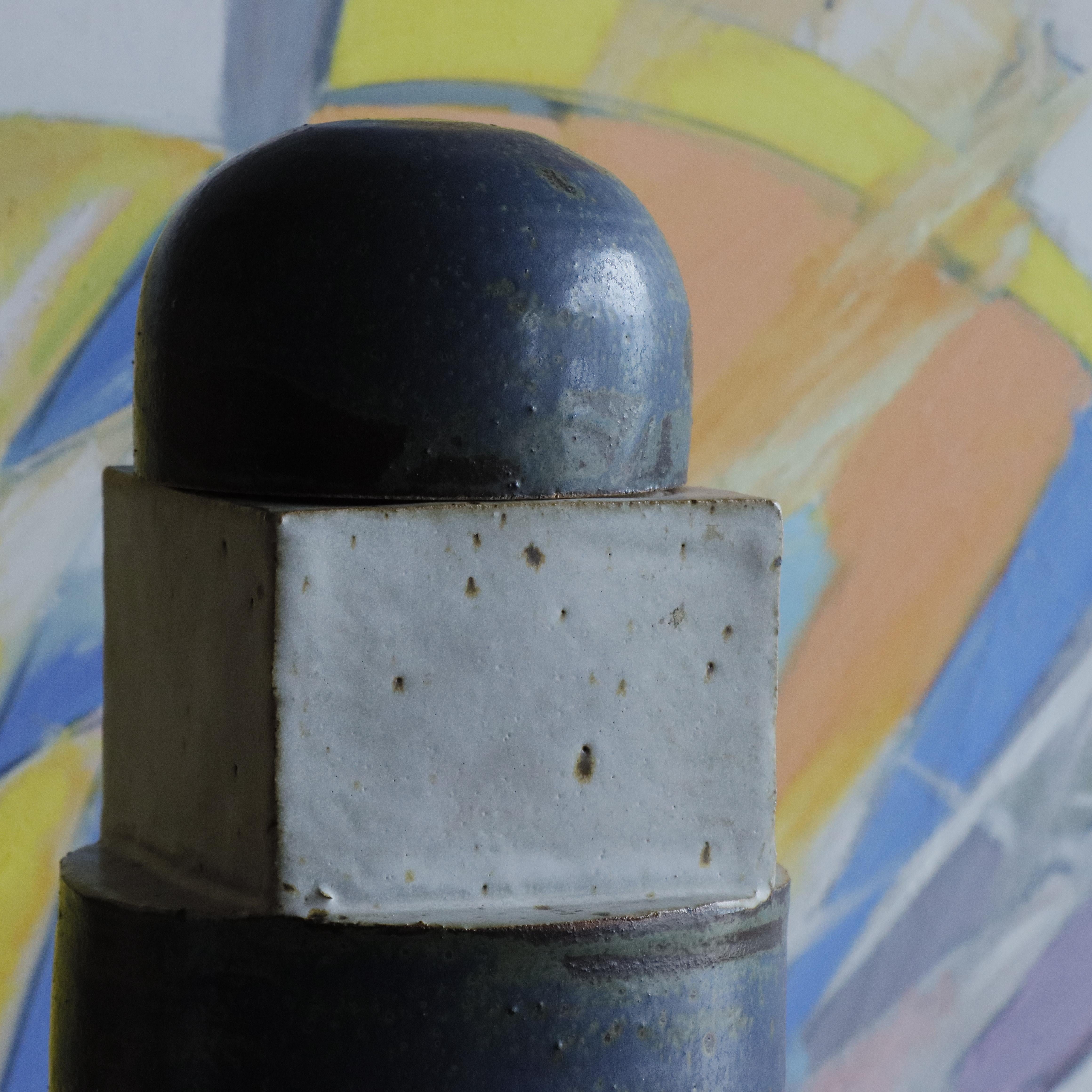 Vaso con coperchio degli anni '70 di Gerry Williams, Ceramica, Vasaio elencato in vendita 3