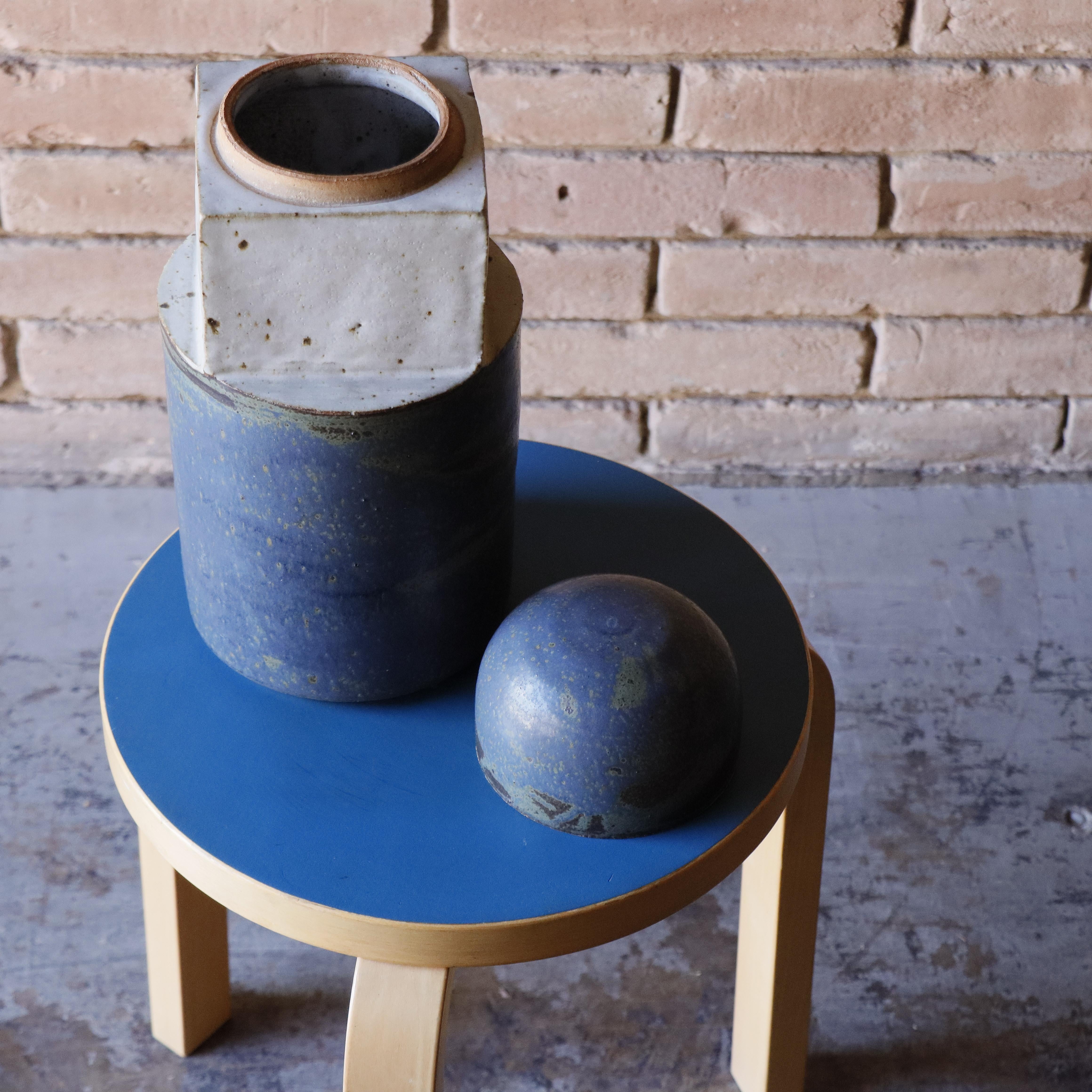 Fatto a mano Vaso con coperchio degli anni '70 di Gerry Williams, Ceramica, Vasaio elencato in vendita