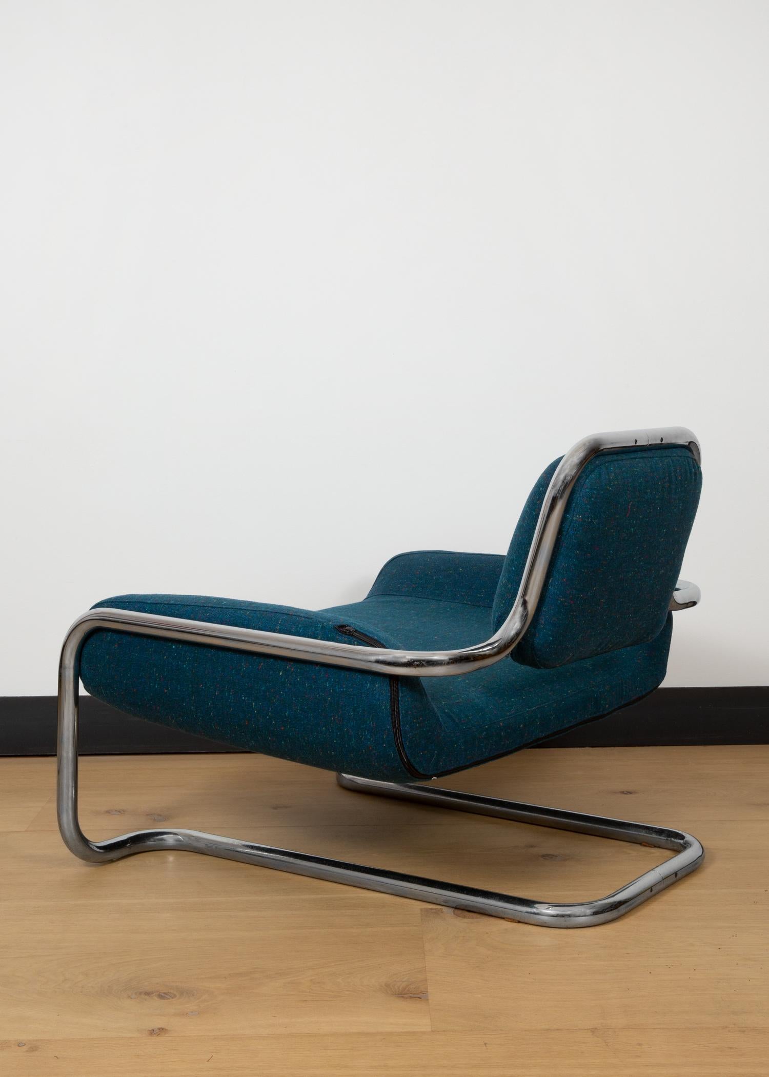 Mid-Century Modern Chaise ''Limande'' des années 1970 par Kwok Hoï Chan pour Steiner en vente