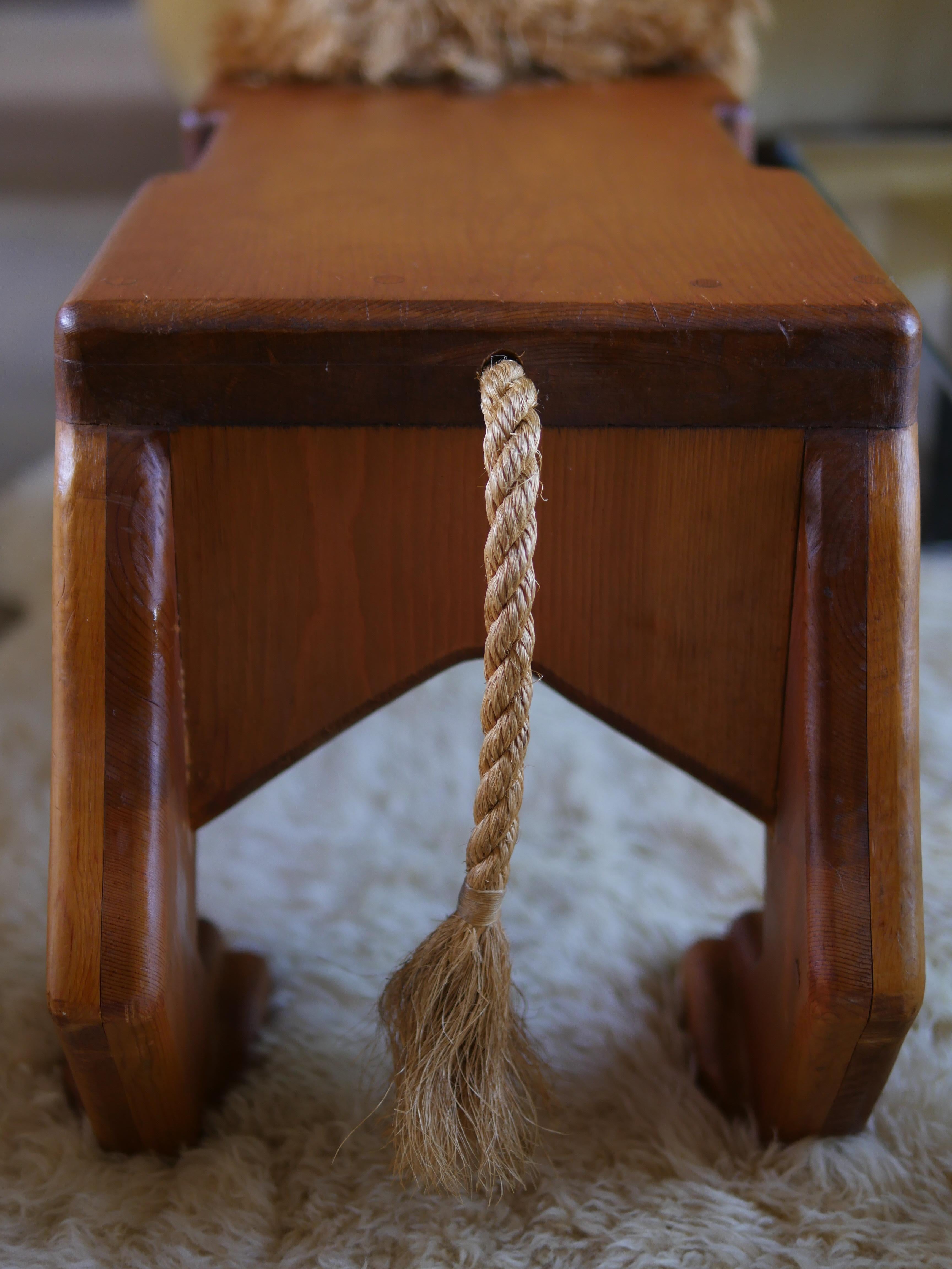 Américain Banc ou table d'appoint Lions en bois et corde des années 1970 en vente