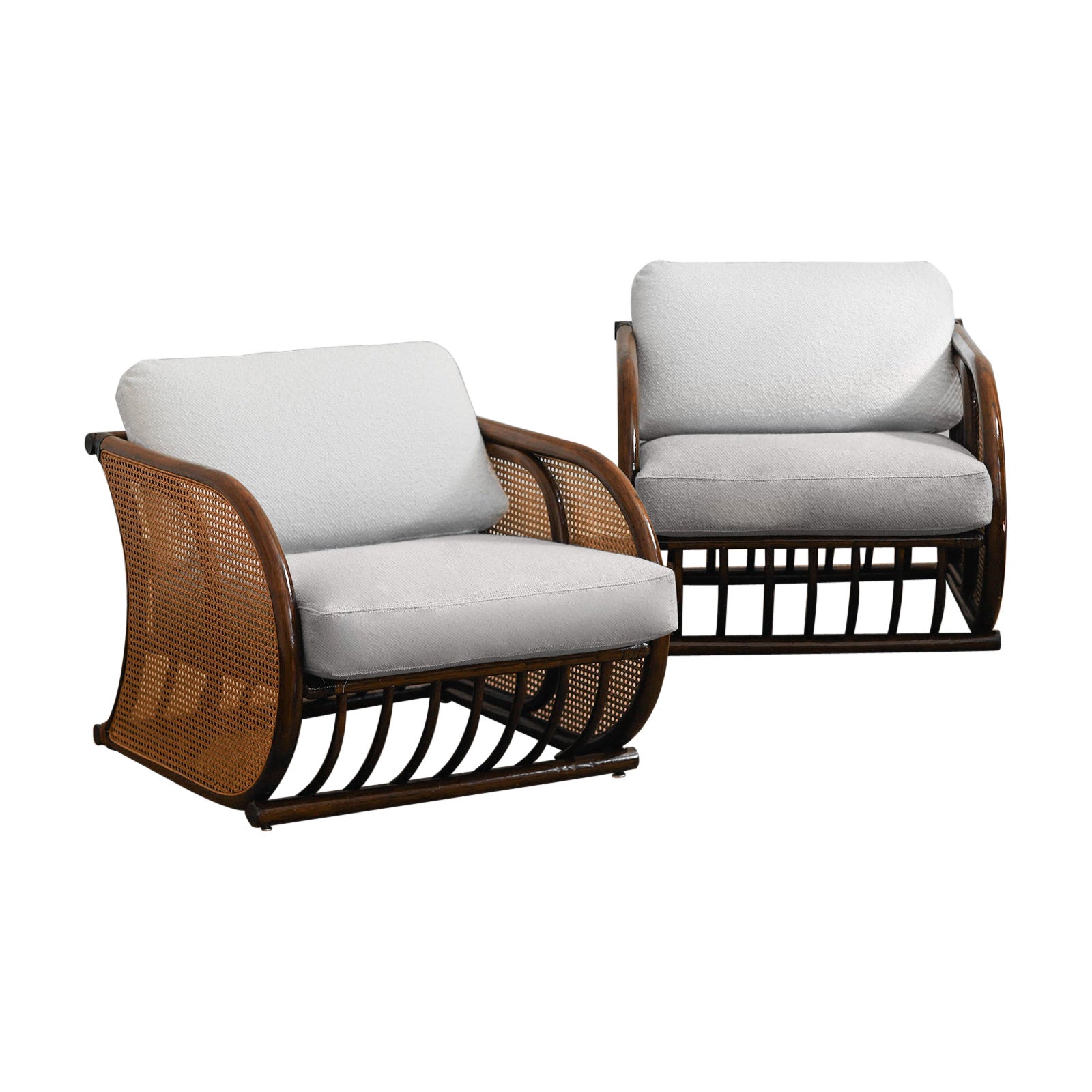 Set da salotto degli anni '70, attribuito a Vivai del Sud
Il set comprende:
- Coppia di poltrone in rattan e paglia di Vienna con rilegature in pelle
- Divano in rattan e paglia di Vienna con rilegature in pelle
- Tavolino in rattan con rilegature