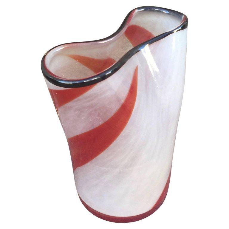 Red And White Mid-Century Modern 1970's Lollipop Murano Art Glass Vase 2