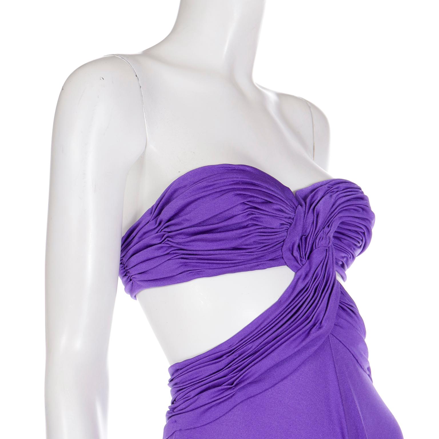 Loris Azzaro - Robe de soirée vintage longue sans bretelles à découpes violettes des années 1970 en vente 4