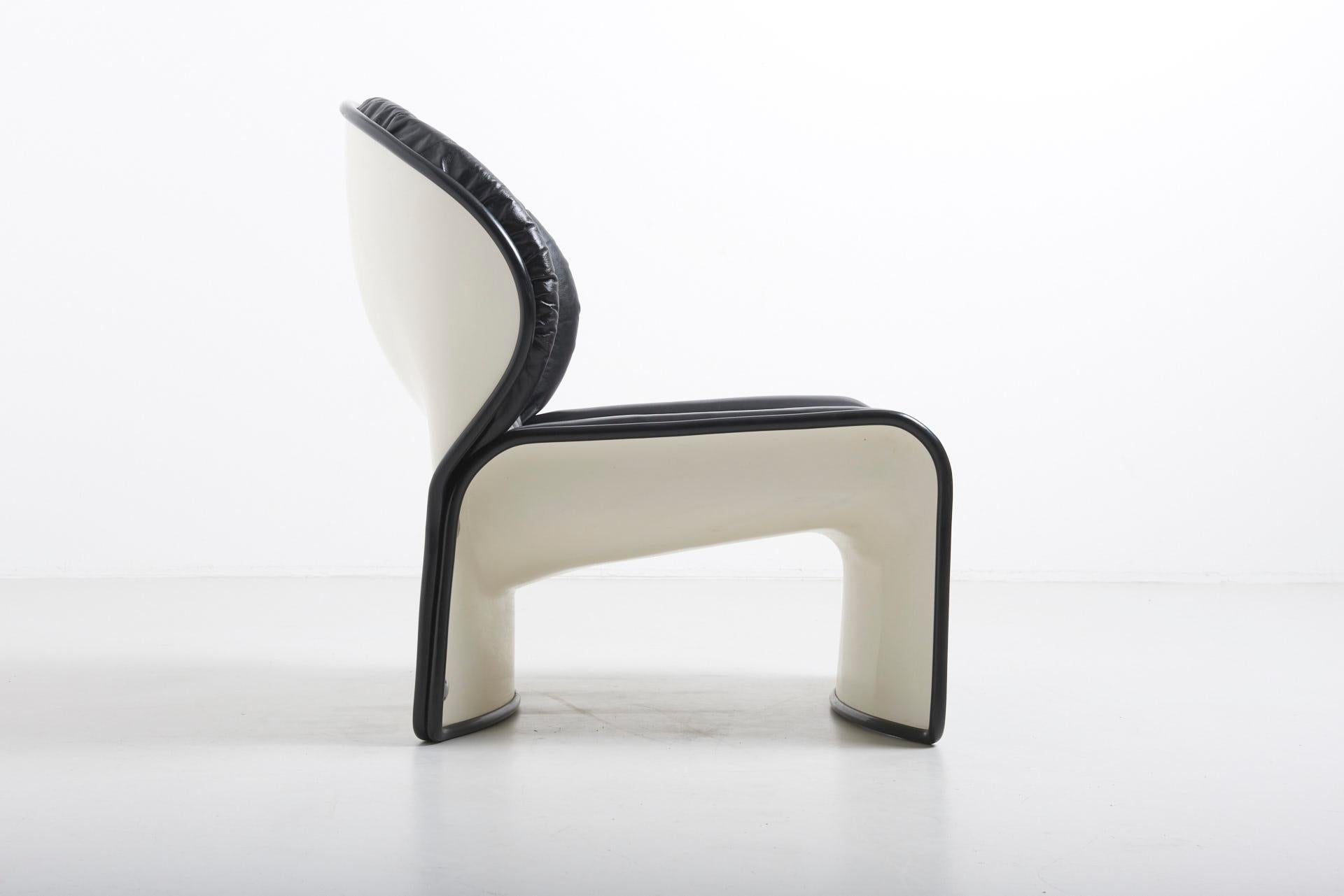 Swiss 1970s 'Lotus' Chair by Andre Vandenbeuck For Sale