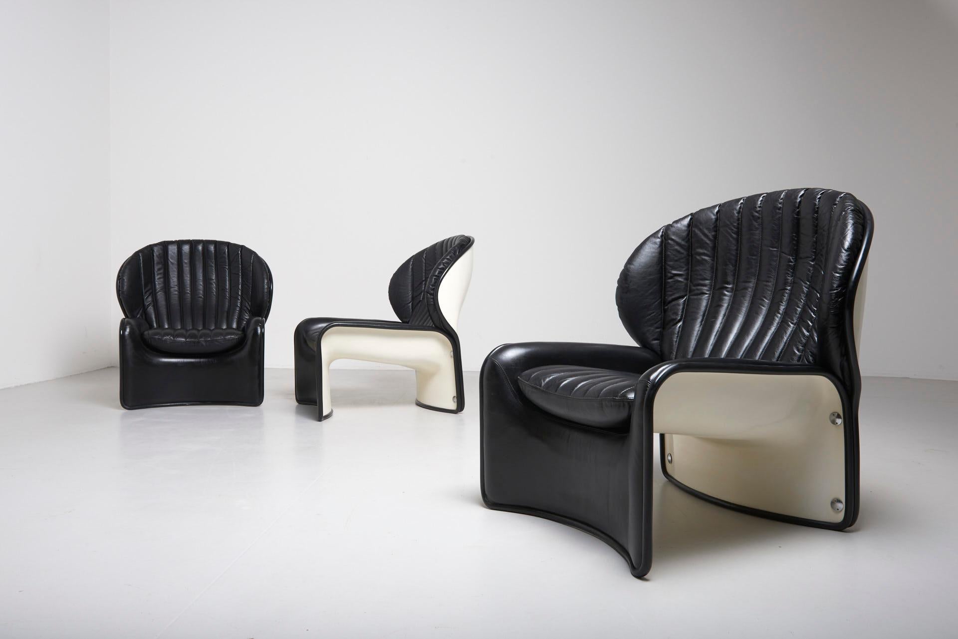 1970s 'Lotus' Chair by Andre Vandenbeuck In Good Condition In Antwerpen, BE