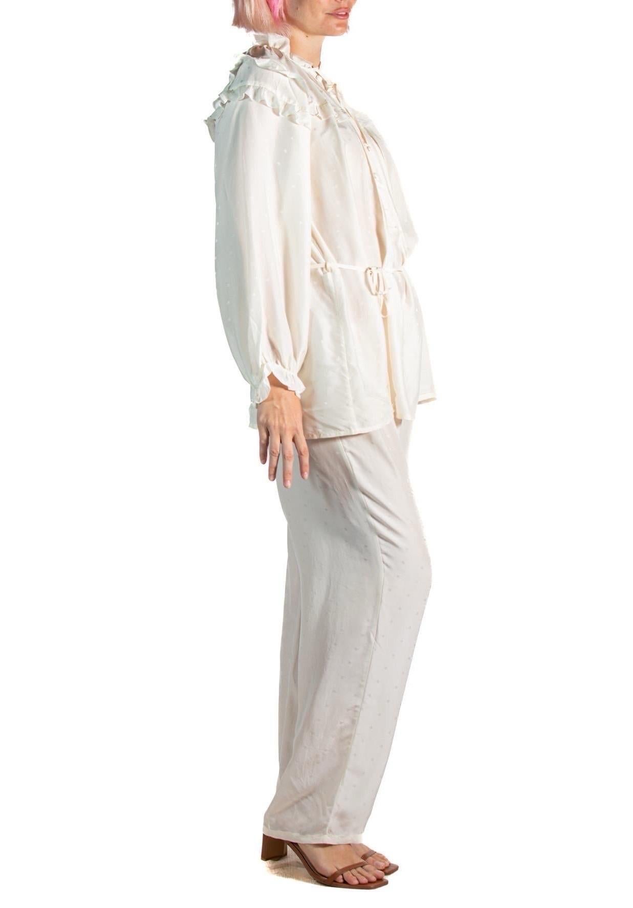1970S Louis Feraud Cream Silk Jacquard Deadstock Ruffled Lounge Pajamas In Excellent Condition For Sale In New York, NY