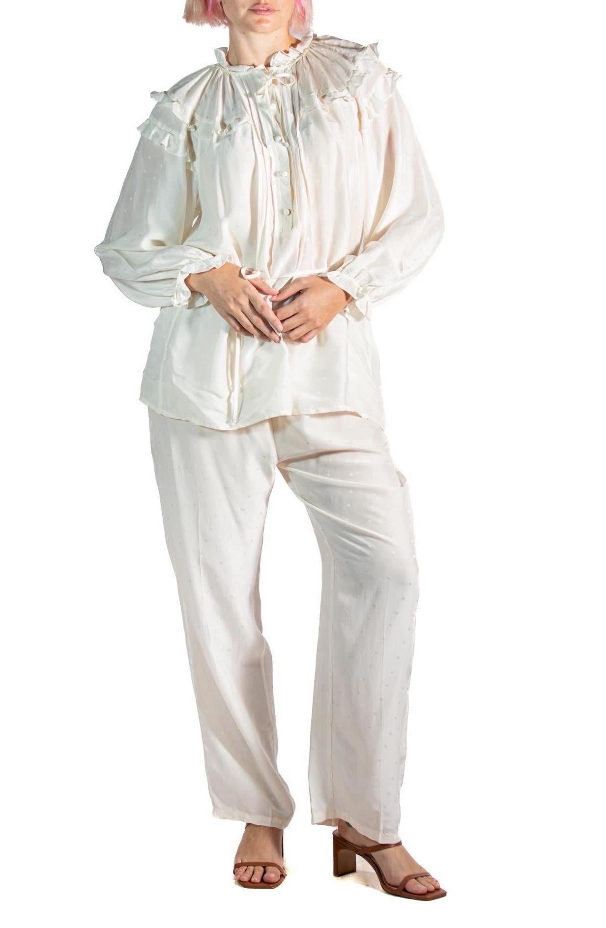 1970S Louis Feraud Cream Silk Jacquard Deadstock Ruffled Lounge Pajamas For Sale 1