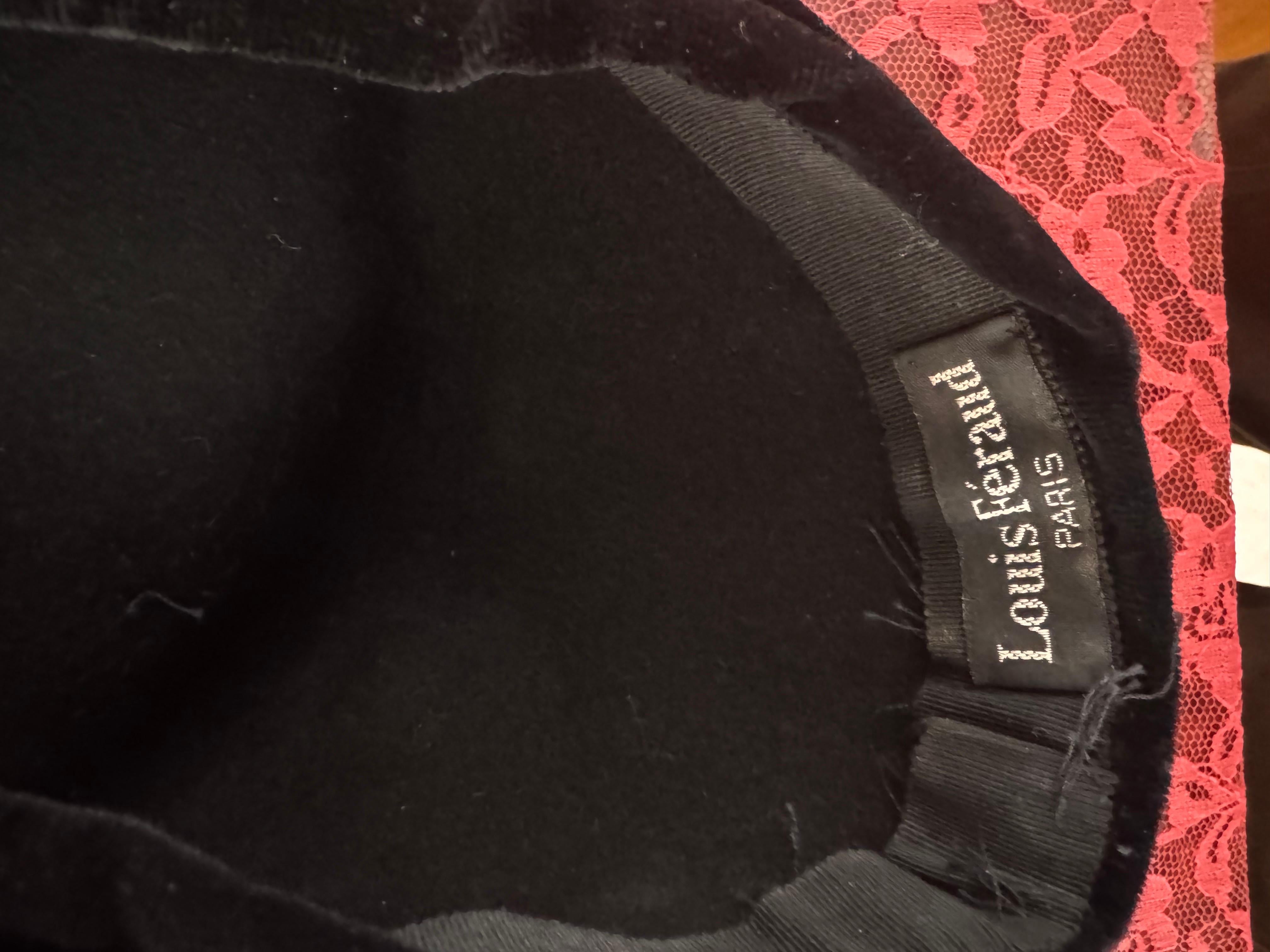 1970s Louis Feraud Velvet Turban Style Fascinator Hat im Angebot 2