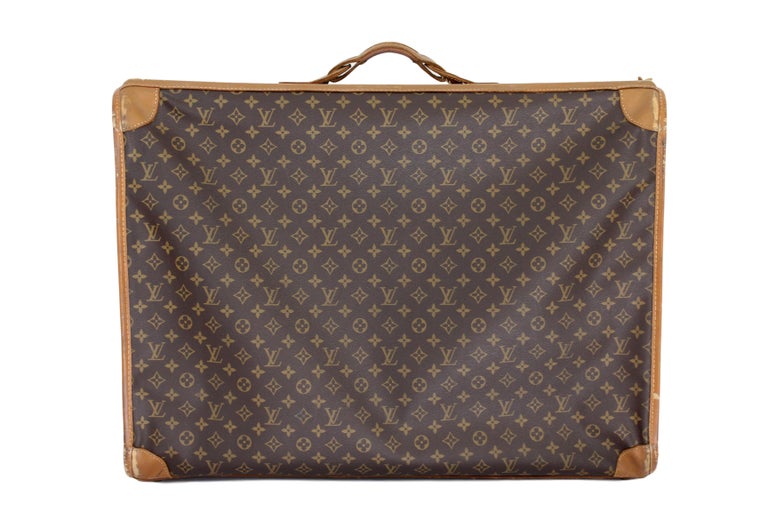 Sold at Auction: Vintage Louis Vuitton Pullman softside suitcase