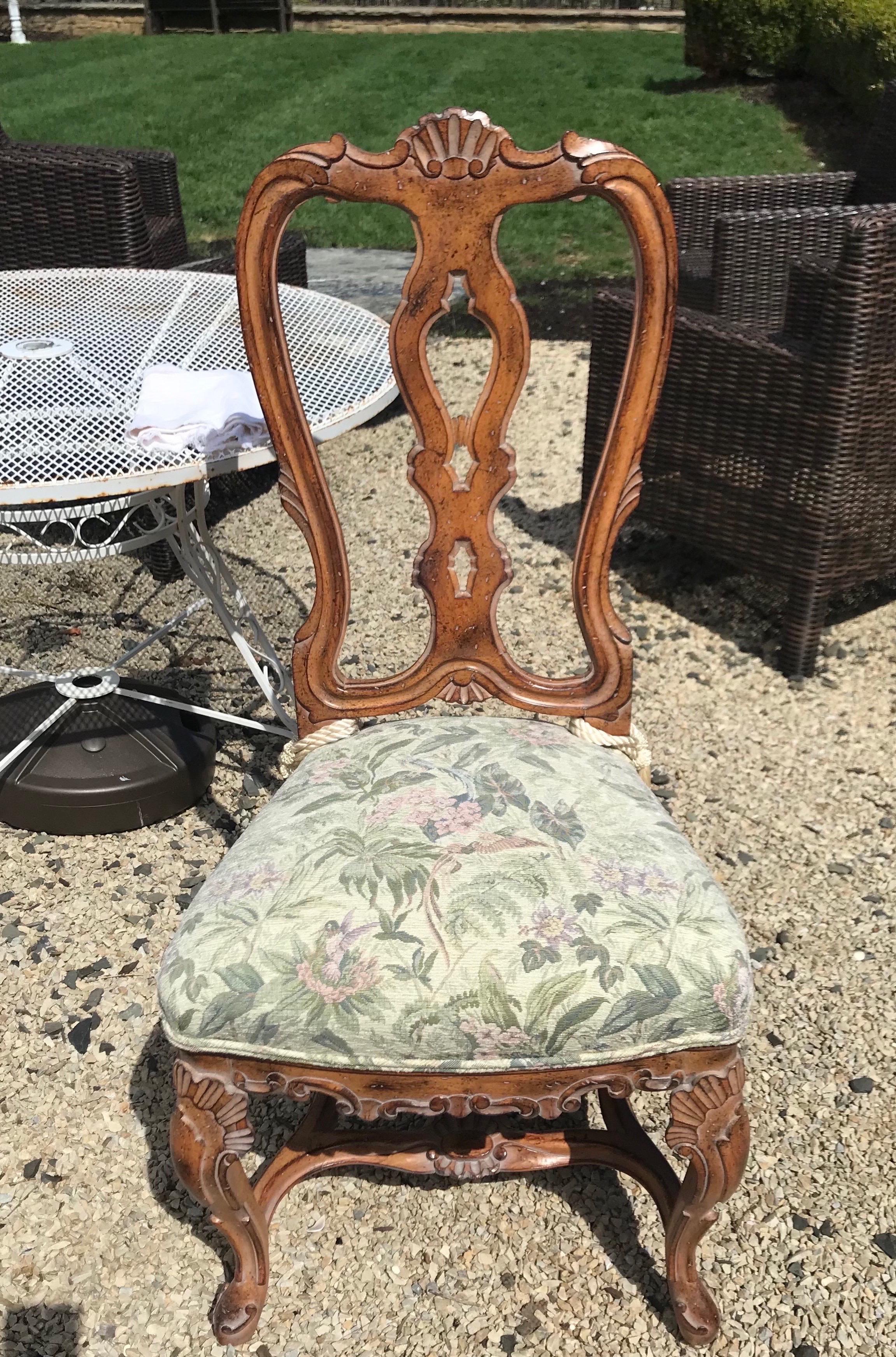 Italian 1970s Louis XV Rococo Style Dinning Chairs, Set of 4 For Sale