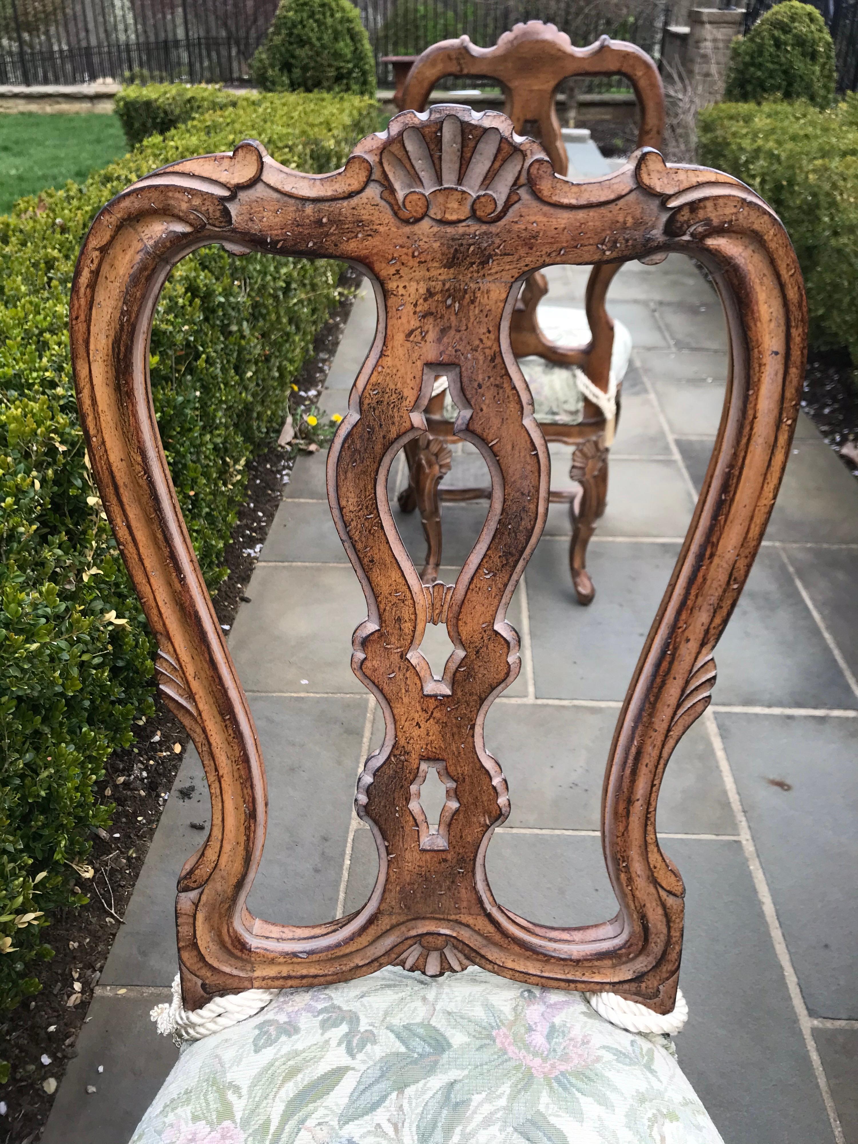 Late 20th Century 1970s Louis XV Rococo Style Dinning Chairs, Set of 4 For Sale