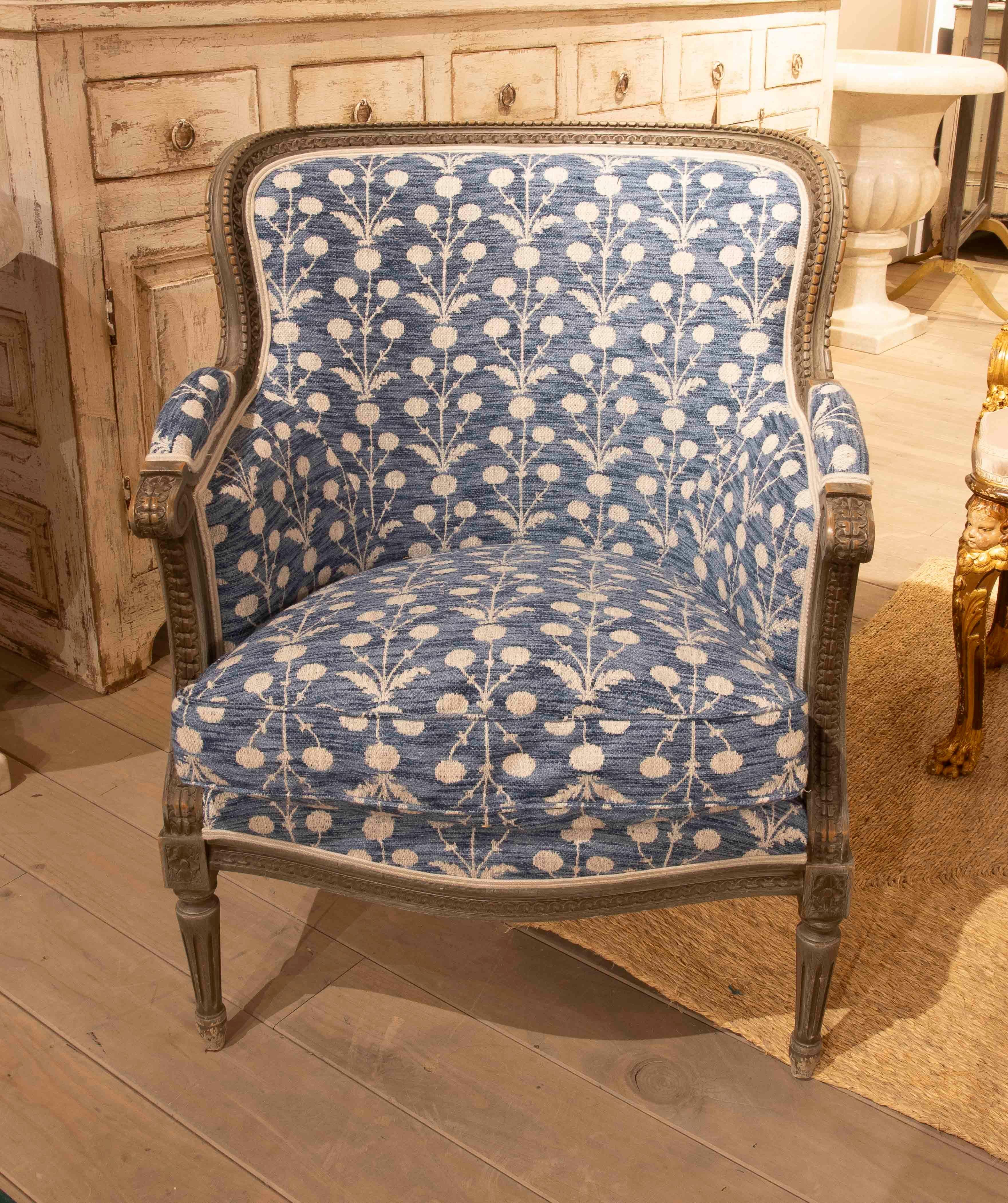 European 1970s Louis XVI Style Armchair with Indigo Blue Floral Upholstery For Sale
