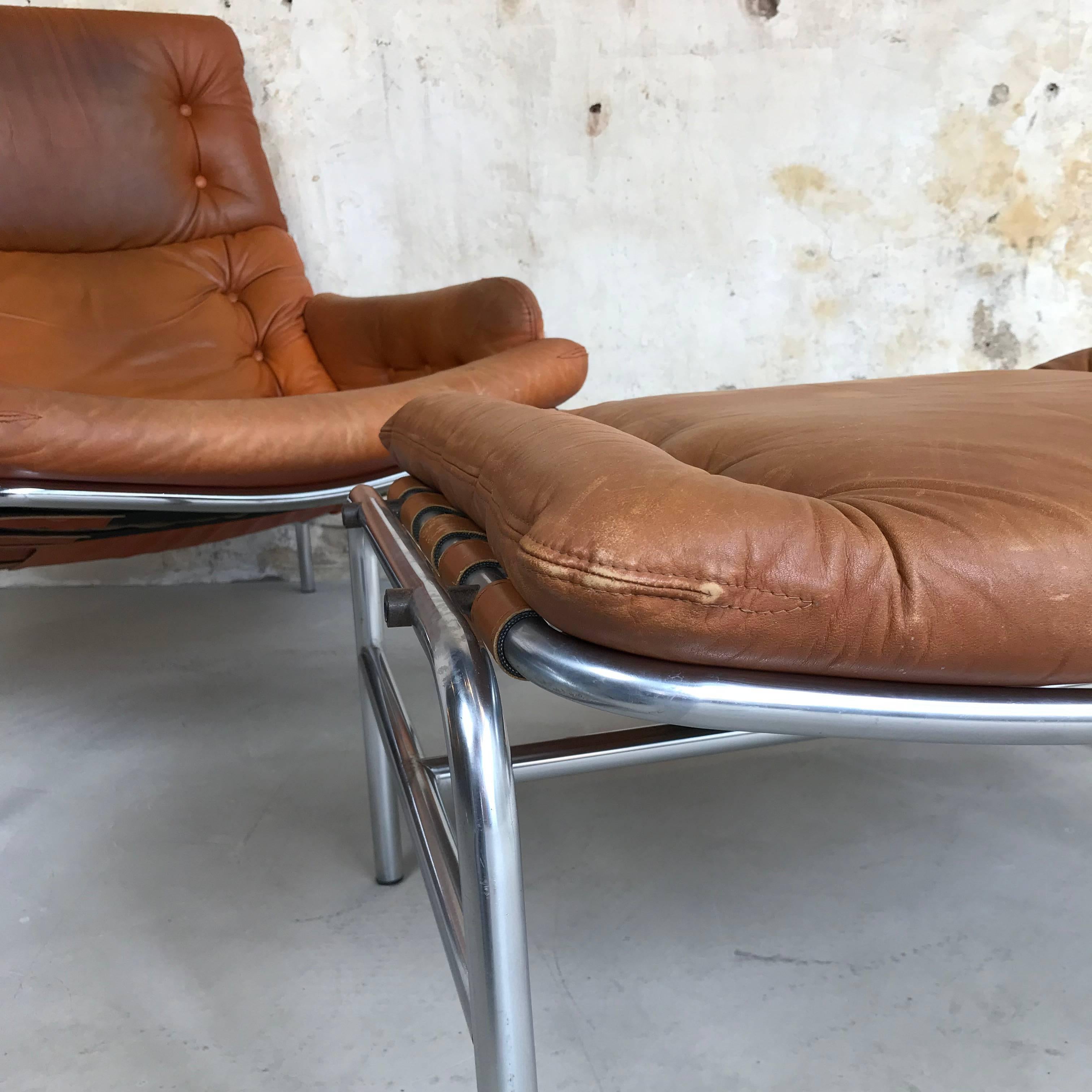20th Century 1970s Lounge Chair Plus Ottoman SZ09 Nagoya by Martin Visser for Spectrum