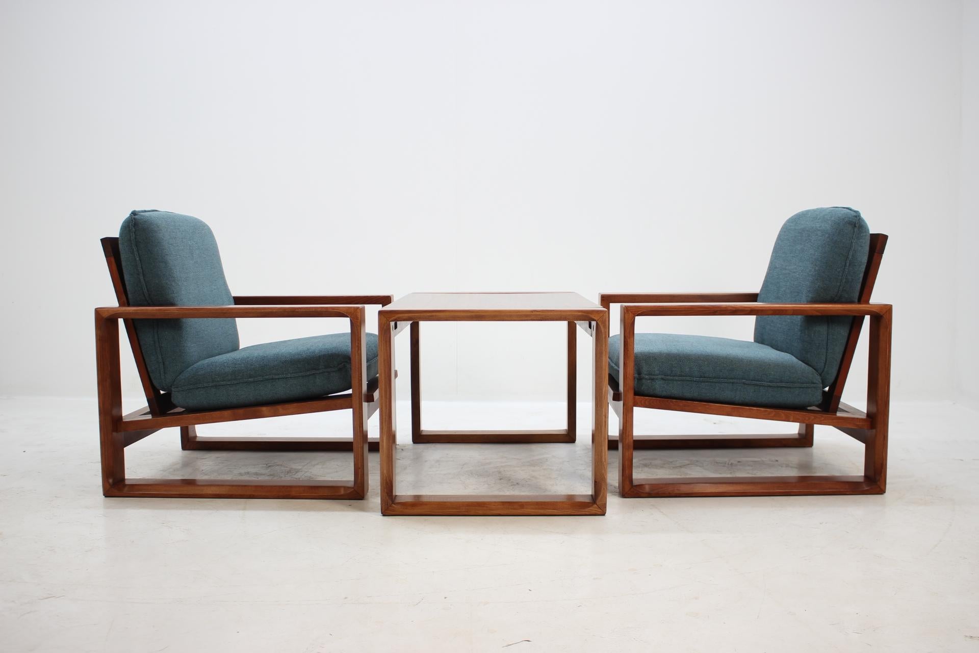 Mid-Century Modern 1970s Lounge Set from Miroslav Navratil