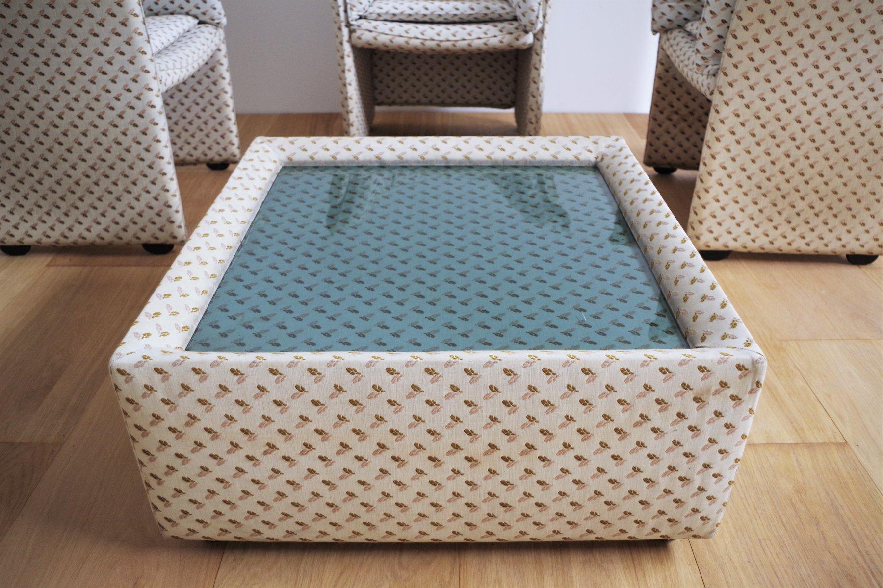 1970s Lounge Set in the Style of B&B Italia - 3 Armchairs and Coffee Table For Sale 1