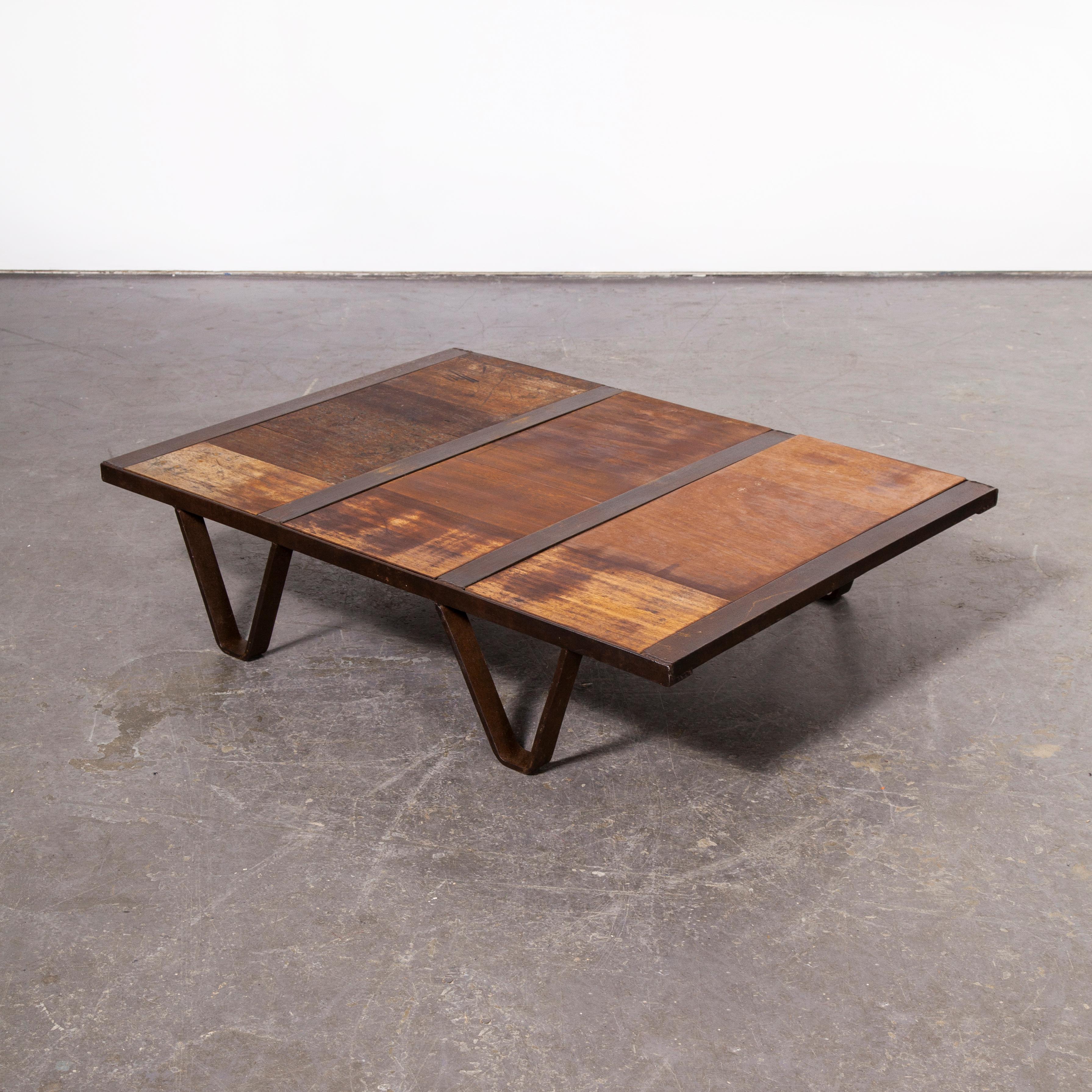 1970s Low Occasional Industrial Table, Coffee Table For Sale 2