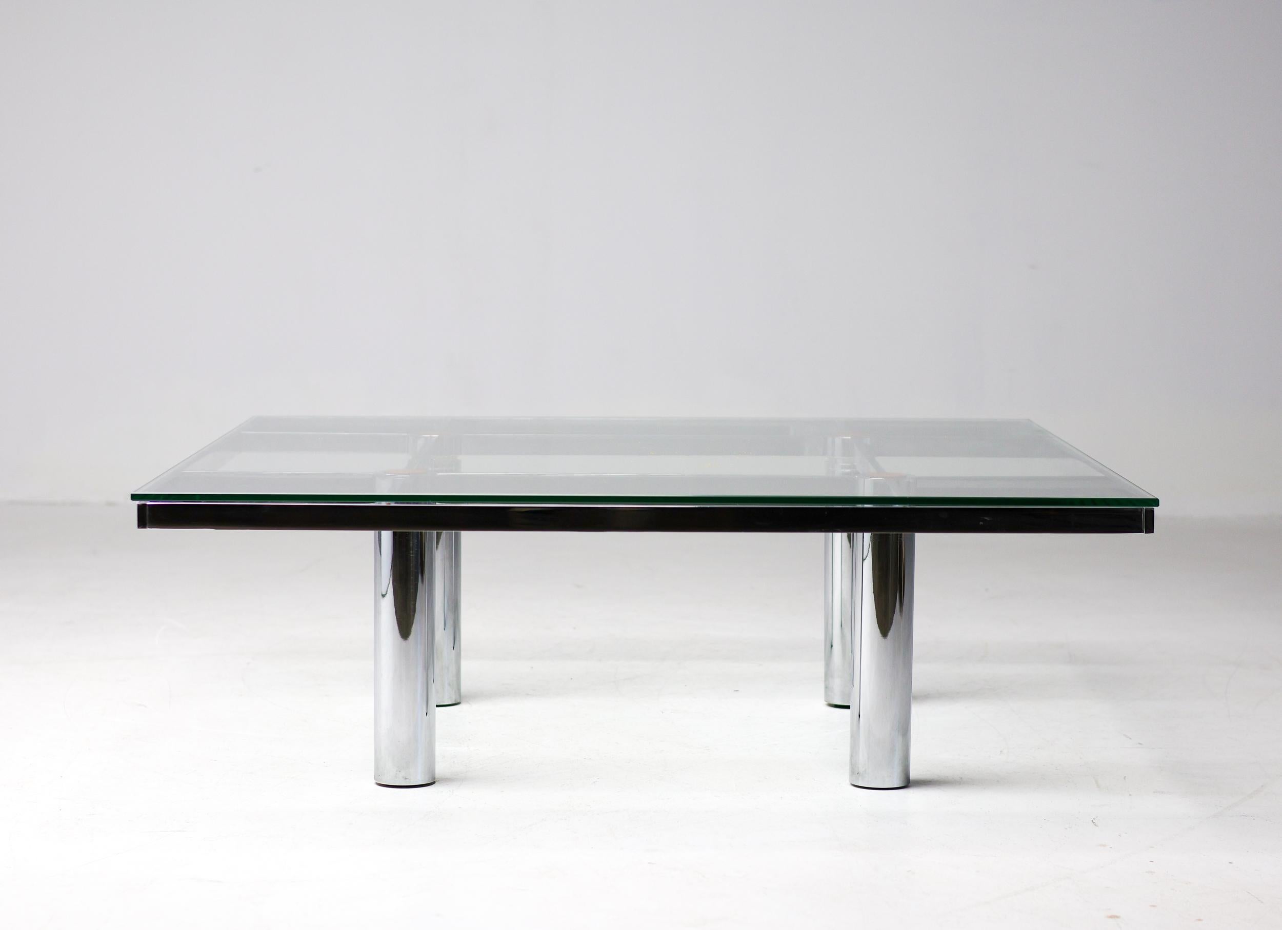 Italian 1970s Low Tables 'Andre' by Tobia Scarpa for Knoll For Sale