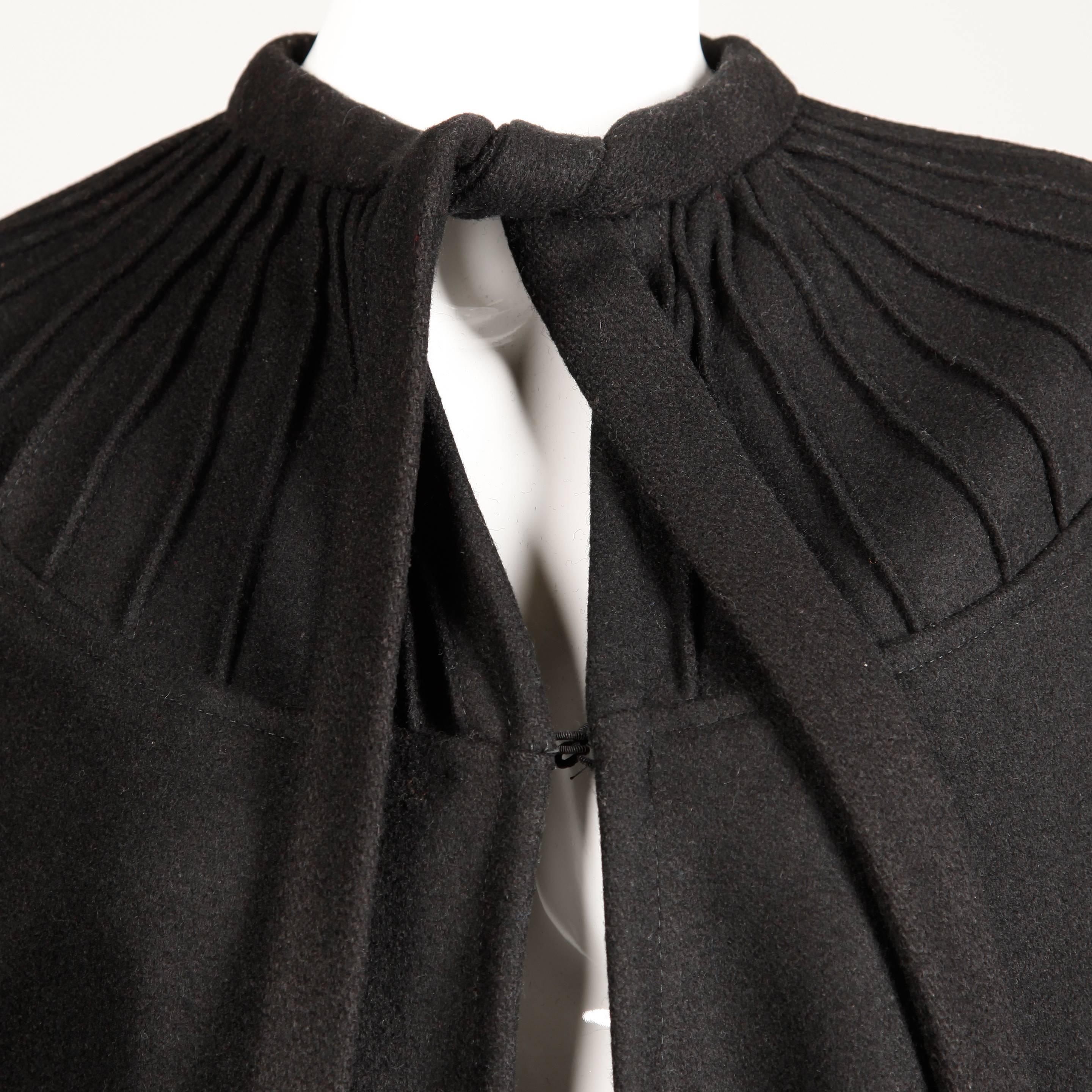 1970s Luba Rudenko Vintage Heavy Black Wool Cape Coat In Excellent Condition In Sparks, NV