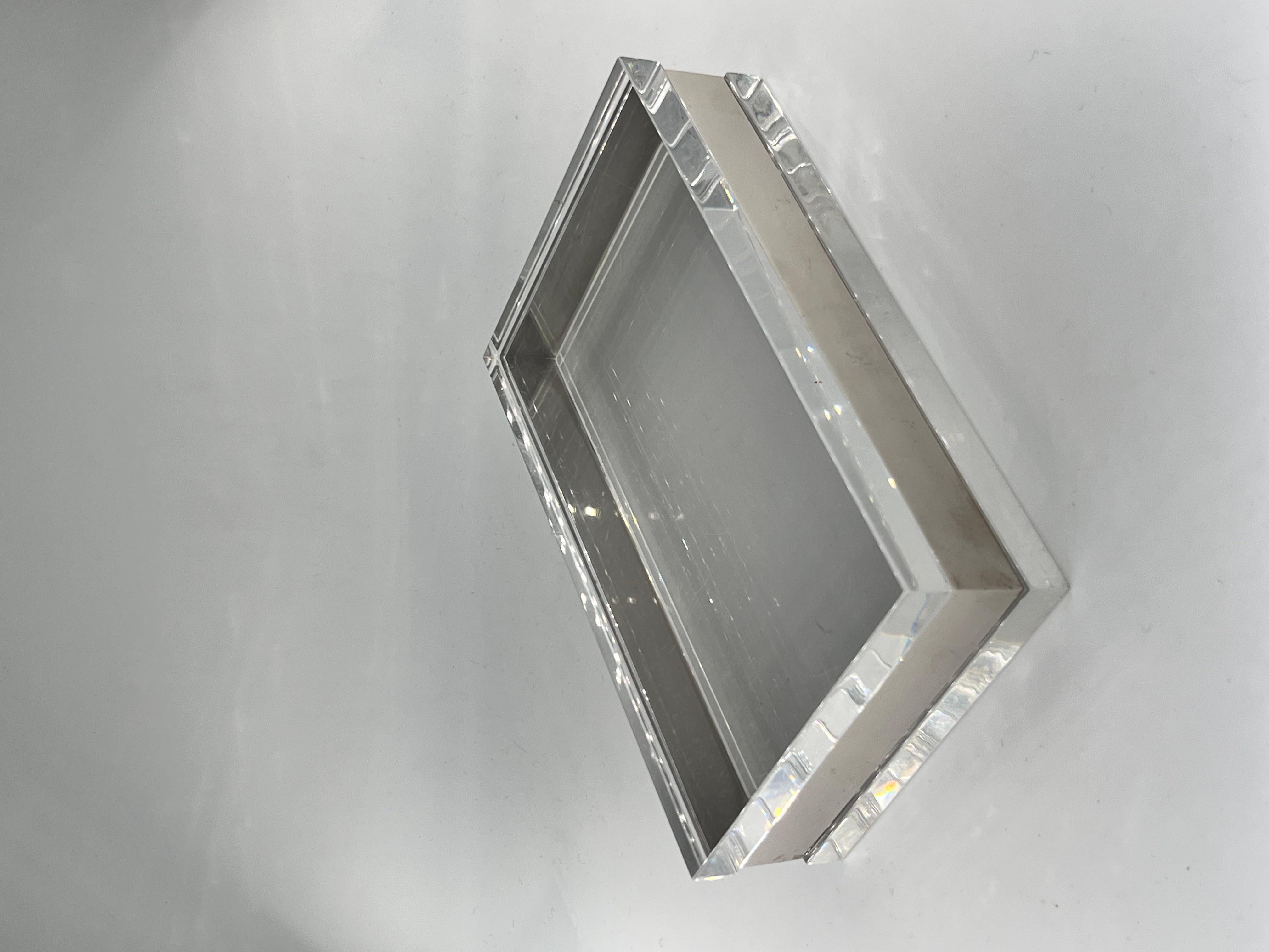 1970s Lucite and Chrome Decorative Box In Good Condition For Sale In Saint-Ouen, FR