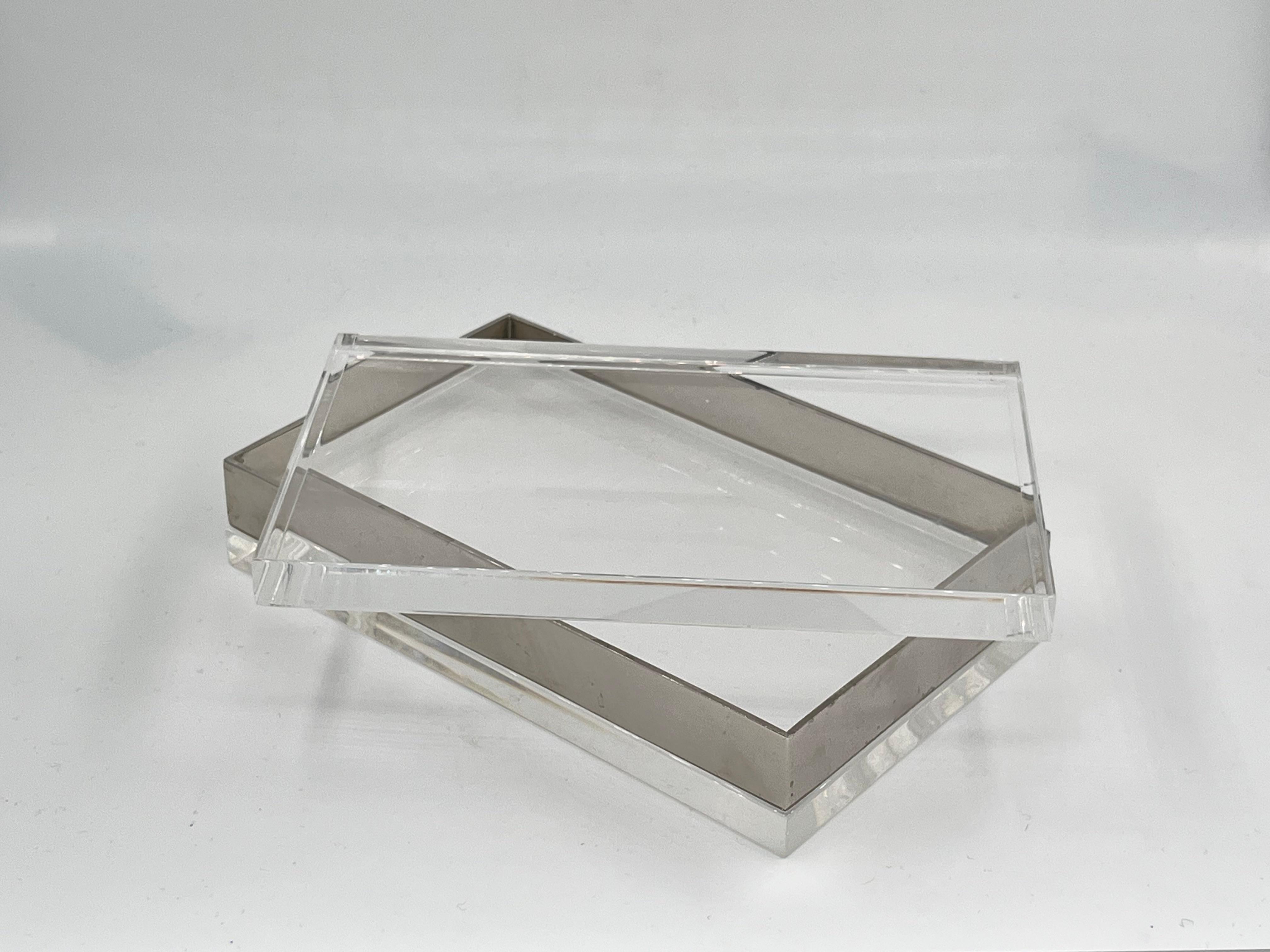 1970s Lucite and Chrome Decorative Box For Sale 1