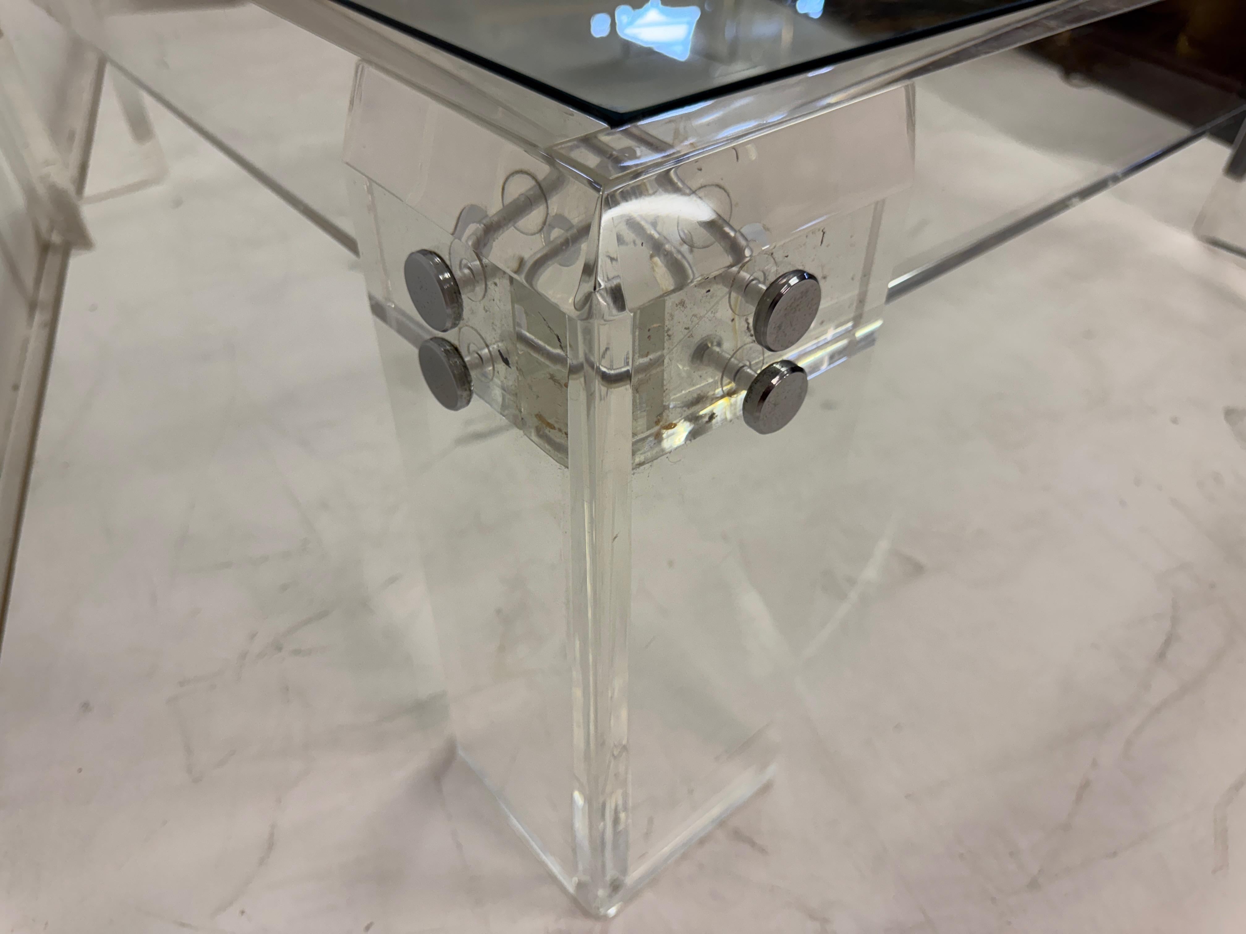 1970er Lucite und Glas Couchtisch im Angebot 6