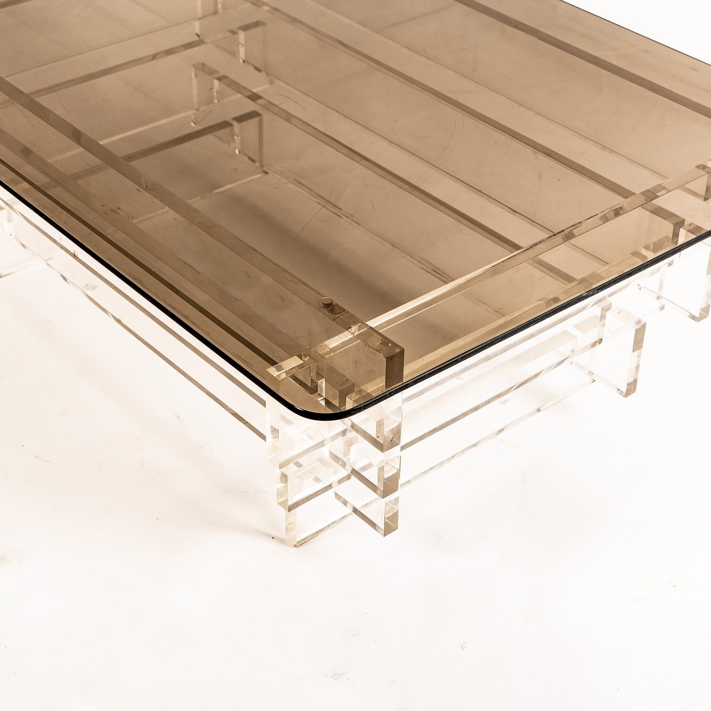 1970s Lucite and Smoked Glass Coffee Table Mid-Century Modern Minimalist Design For Sale 1