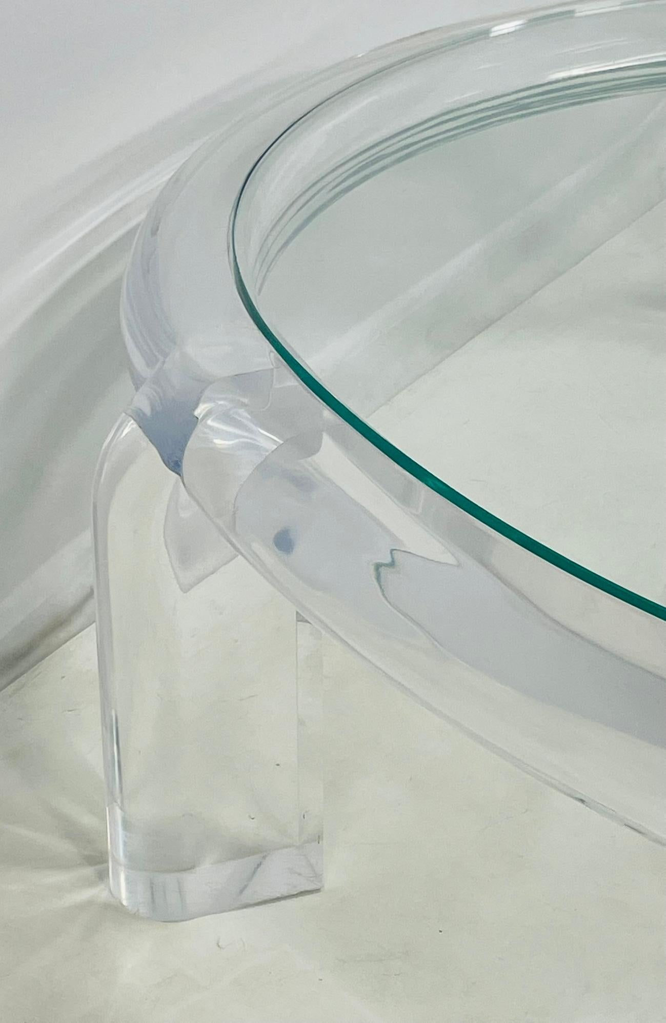 1970 Lucite & Glass Coffee Table Attributed to Karl Springer, Model No II en vente 5