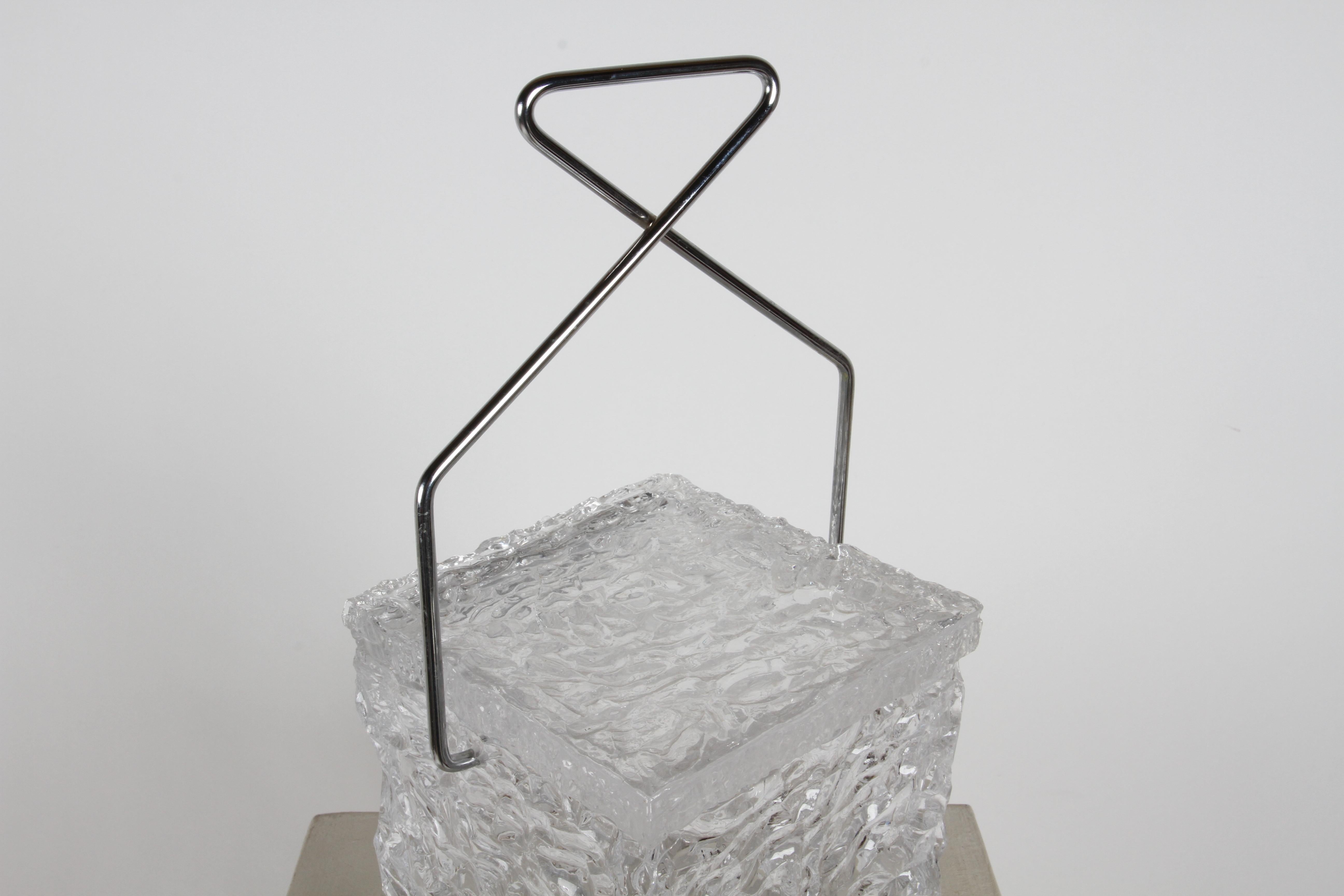 Unknown 1970s Lucite Ice Bucket in the form of a Chiseled Ice Block with Chrome Tongs  For Sale