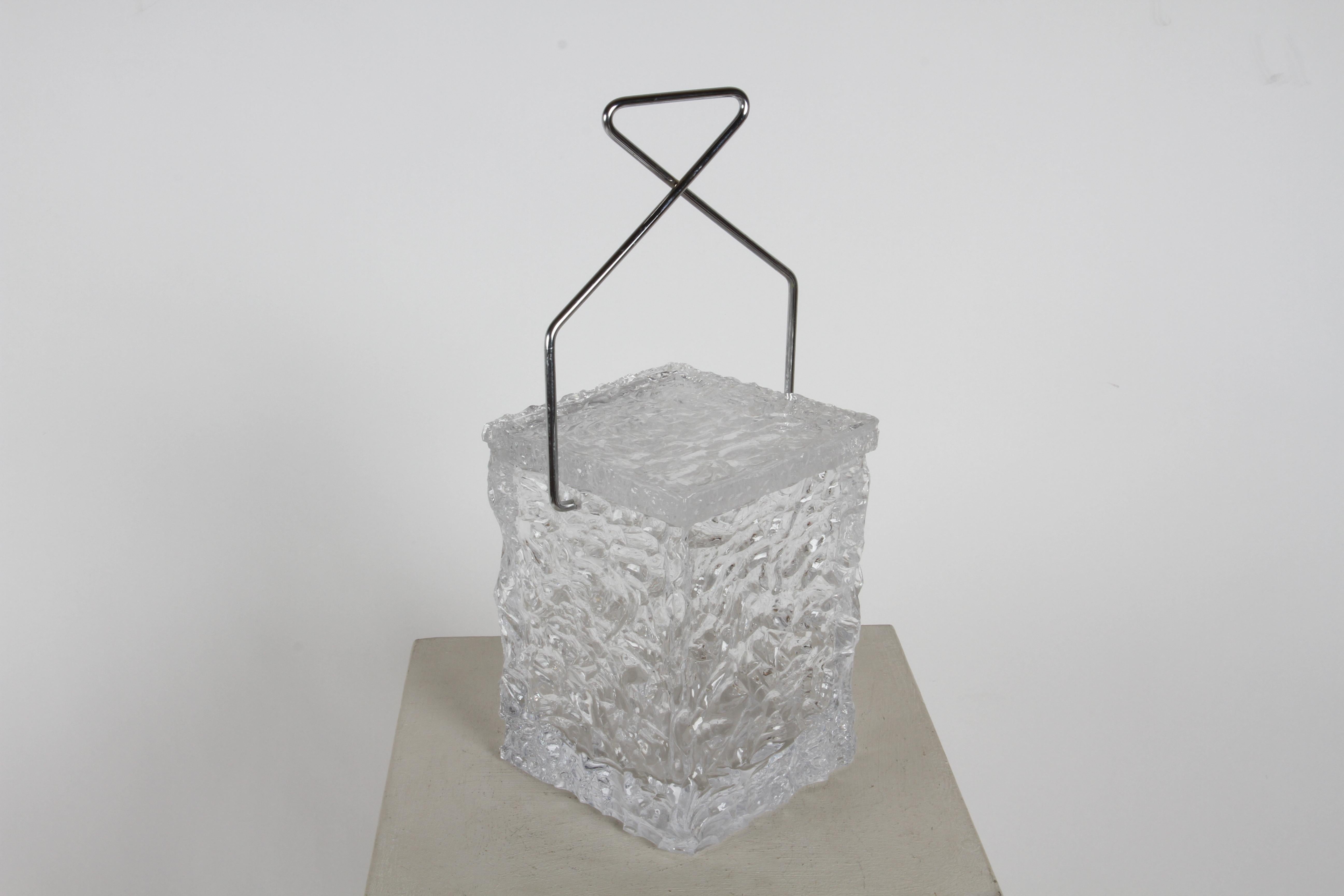 1970s Lucite Ice Bucket in the form of a Chiseled Ice Block with Chrome Tongs For Sale 1