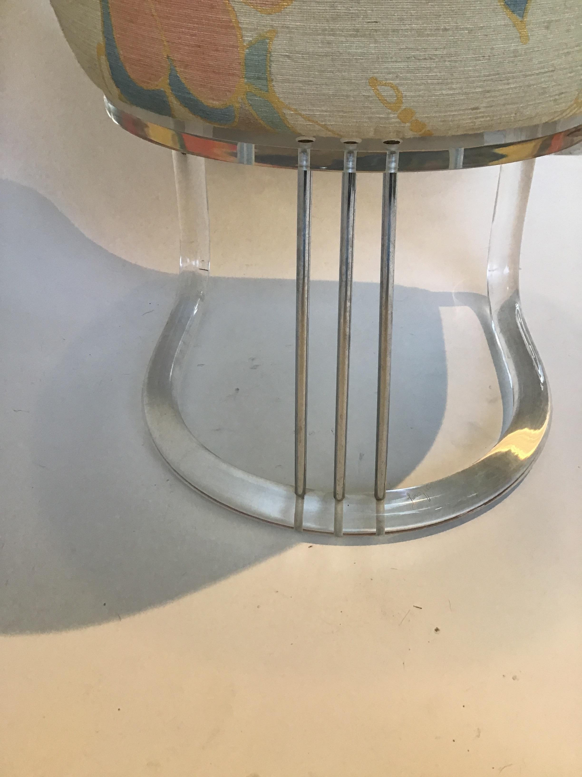 1970s Lucite Swivel Chair 2