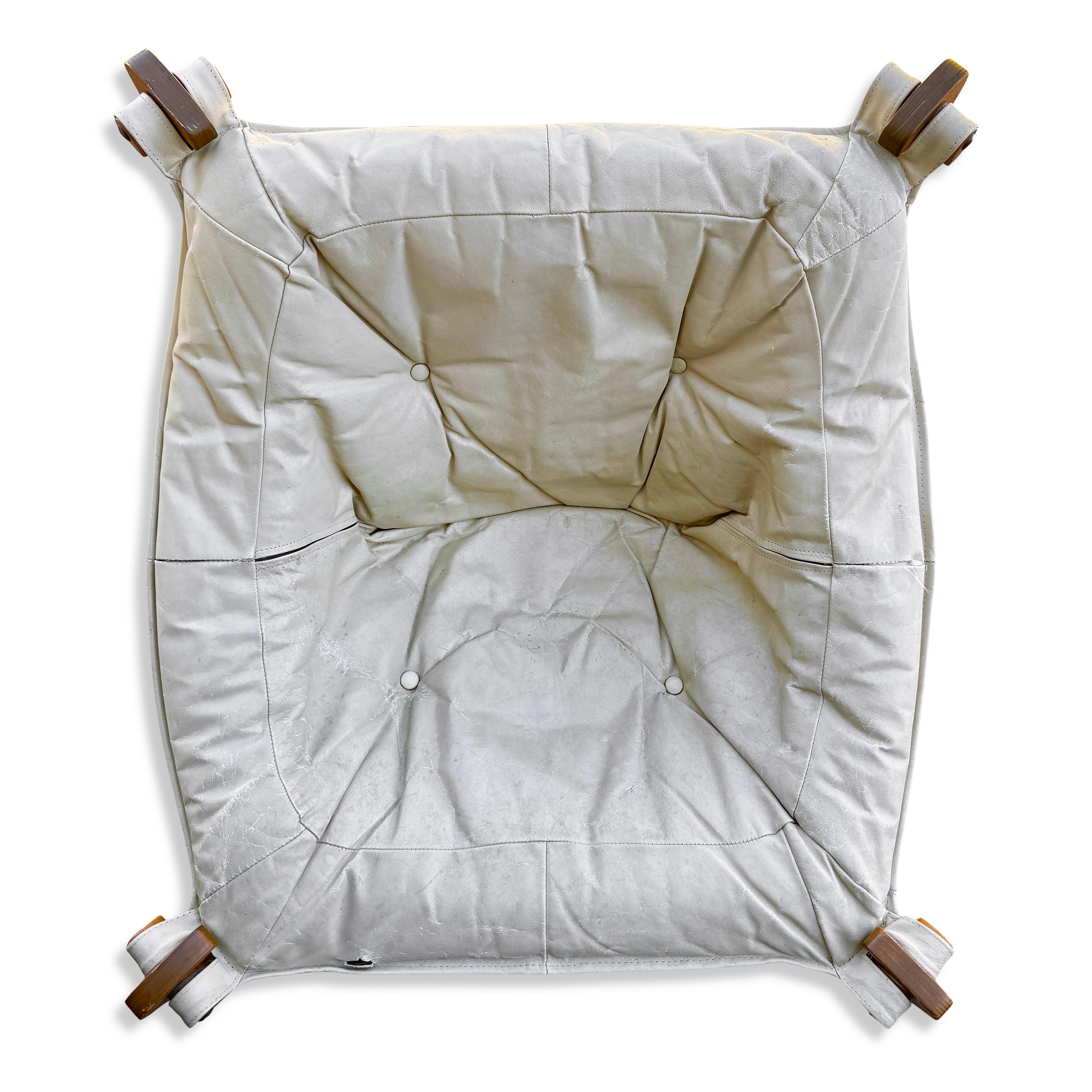 1970s Luna Lounge Chair by Odd Knutsen for Hjellegjerde Møbler 3