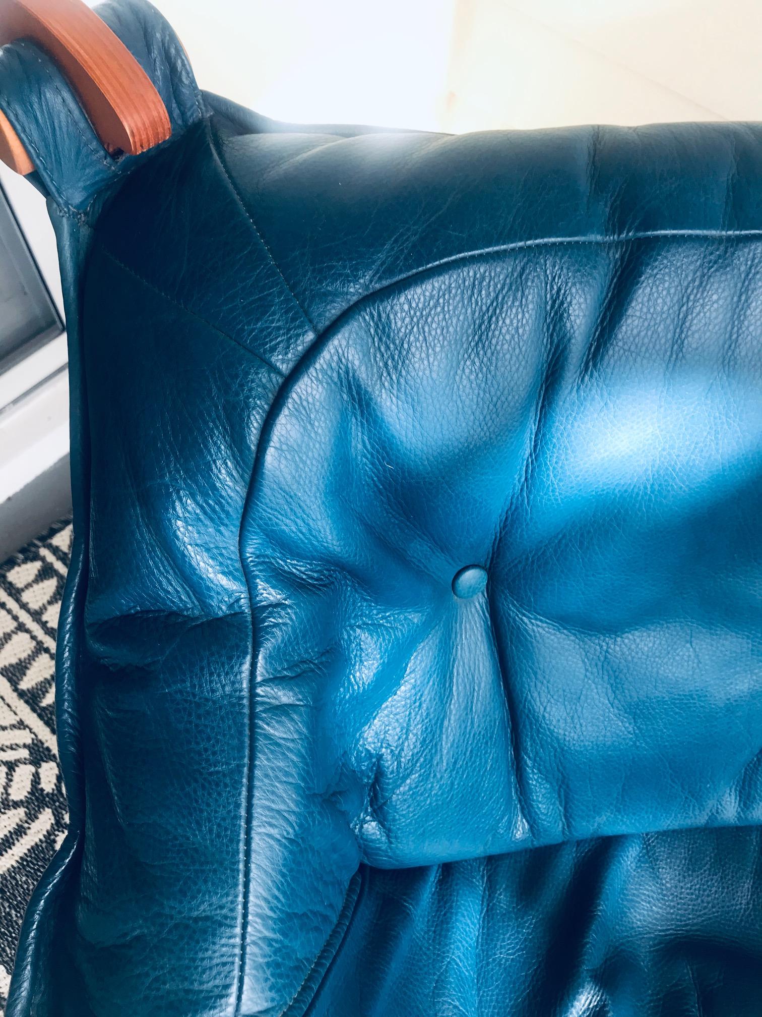 1970s Luna Lounge Chair by Odd Knutsen in Cadet Blue Leather, Norway 2