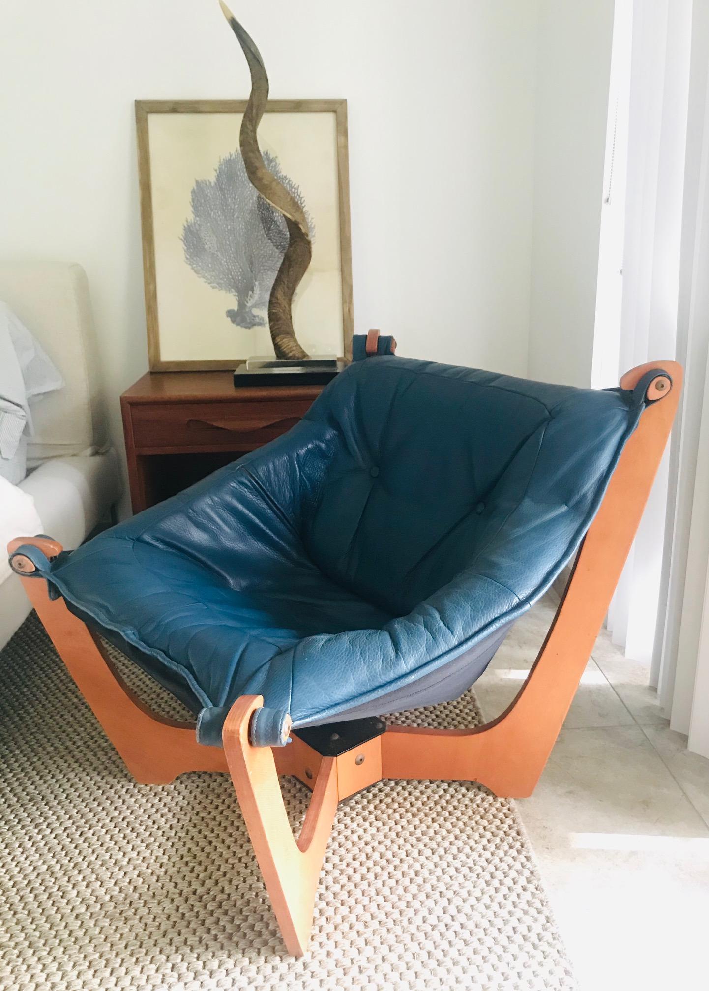 vintage luna chair