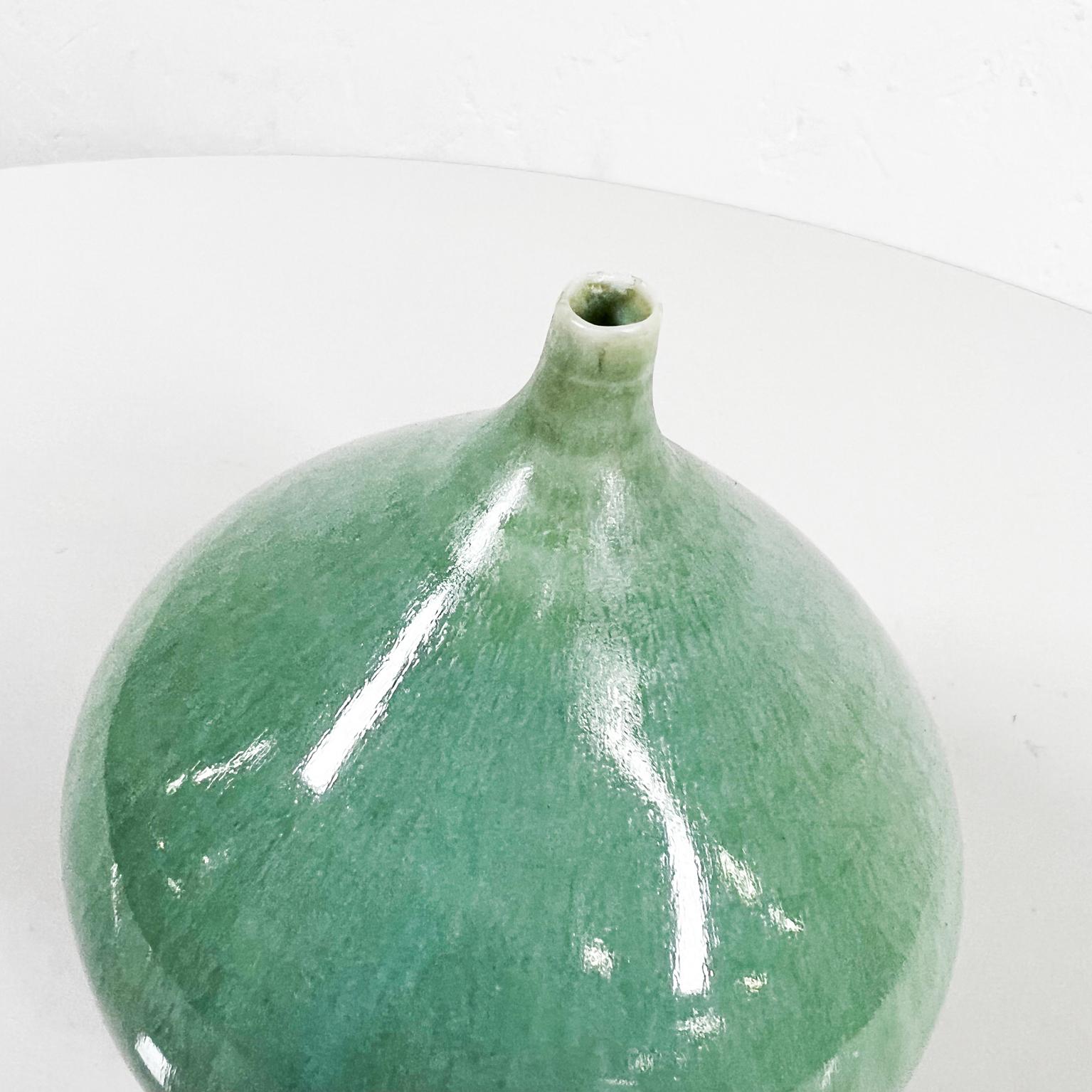 1970s Luscious Art Pottery Ethereal Green Weed Pot Vase Signed In Good Condition For Sale In Chula Vista, CA