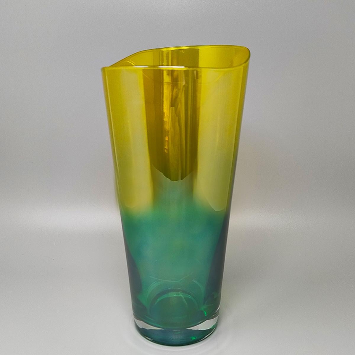 Late 20th Century 1970s Luxury Green and Yellow Handcrafted Vase in Murano Glass by Ca dei Vetrai. For Sale