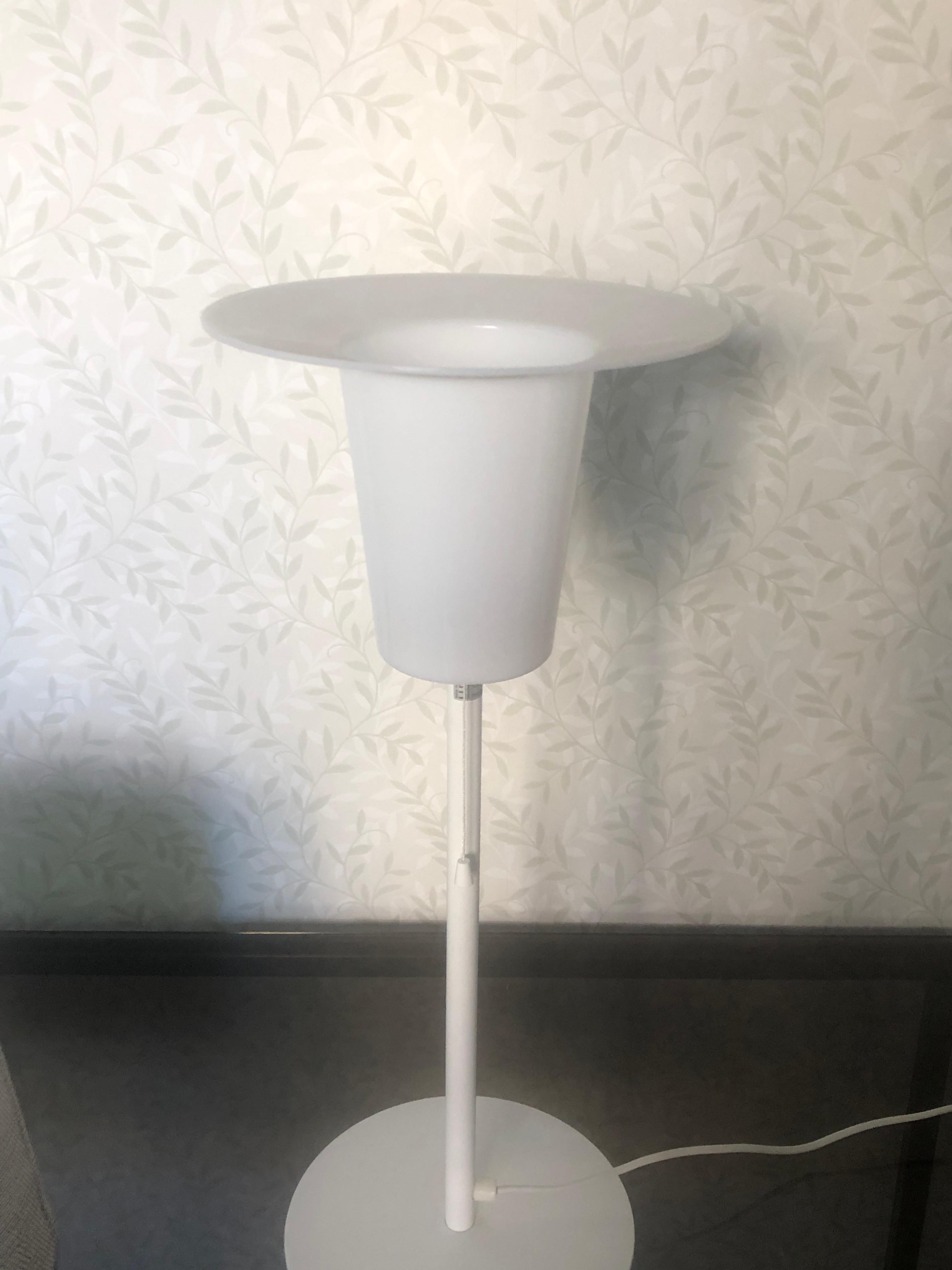 Mid-Century Modern Lampe à poser Luxus des années 1970 en vente