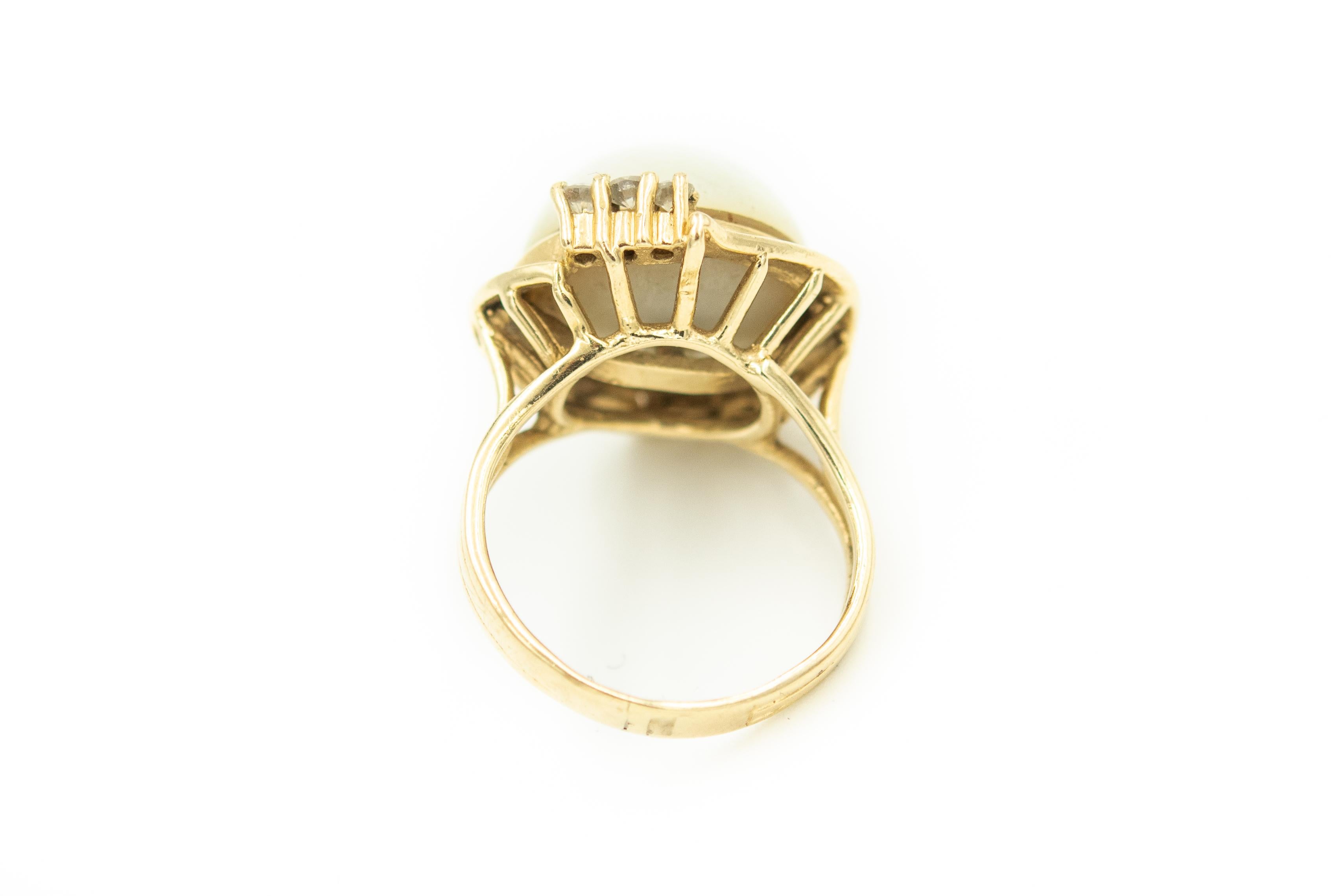 Women's 1970s Mabe Pearl and Diamond Yellow Gold Dome Ring For Sale