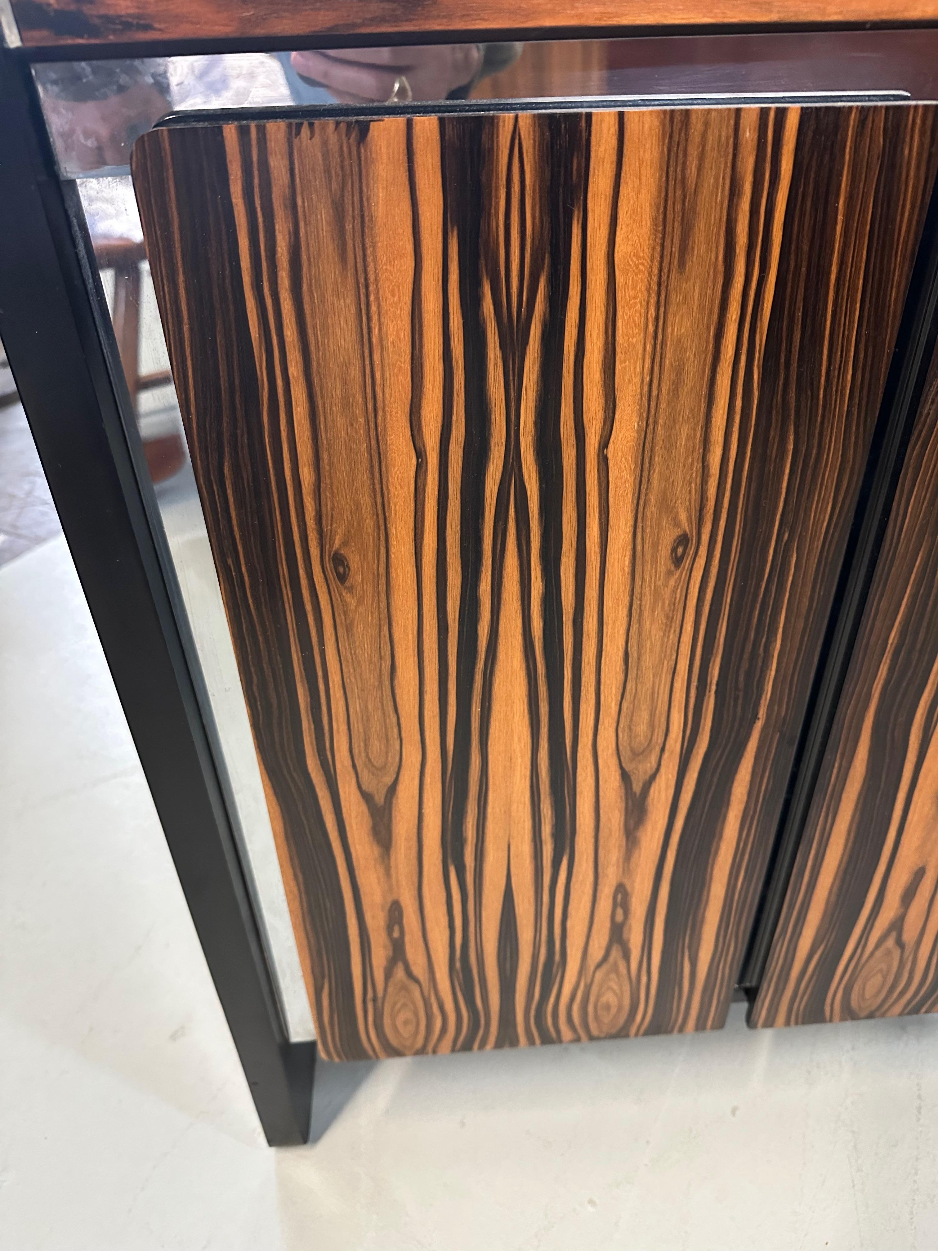 Crédence en ébène de Macassar des années 1970 par Milo Baughman pour John Stuart Mid Century en vente 6