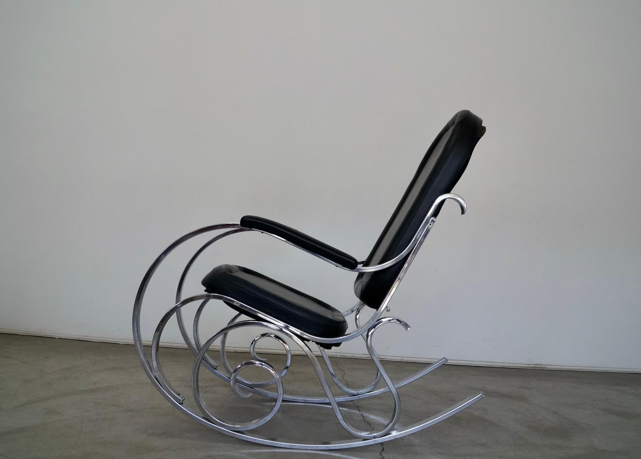 1970's Maison Jansen Chrome Hollywood Regency Rocking Chair In Good Condition For Sale In Burbank, CA