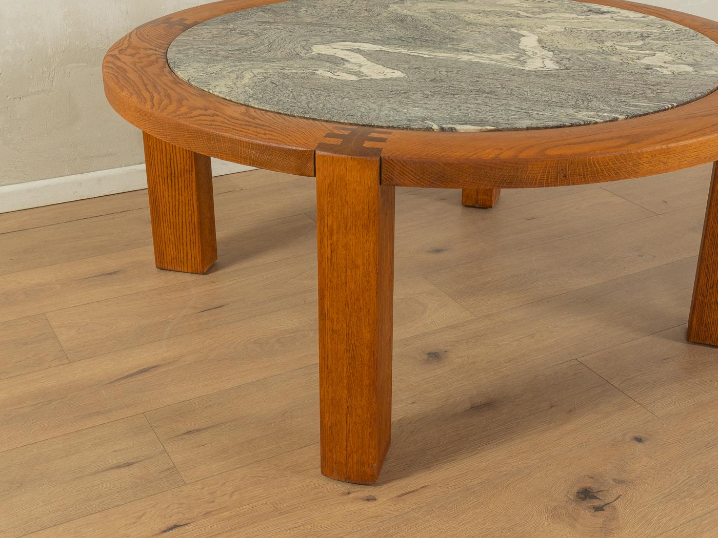Fin du 20e siècle Table basse en bois et marbre des années 1970 en vente