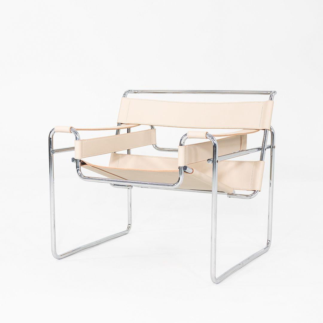 1970s Marcel Breuer for Knoll / Gavina Wassily Lounge Chair in New Cream Leather (Chaise longue Marcel Breuer pour Knoll / Gavina Wassily en cuir crème neuf) en vente 2