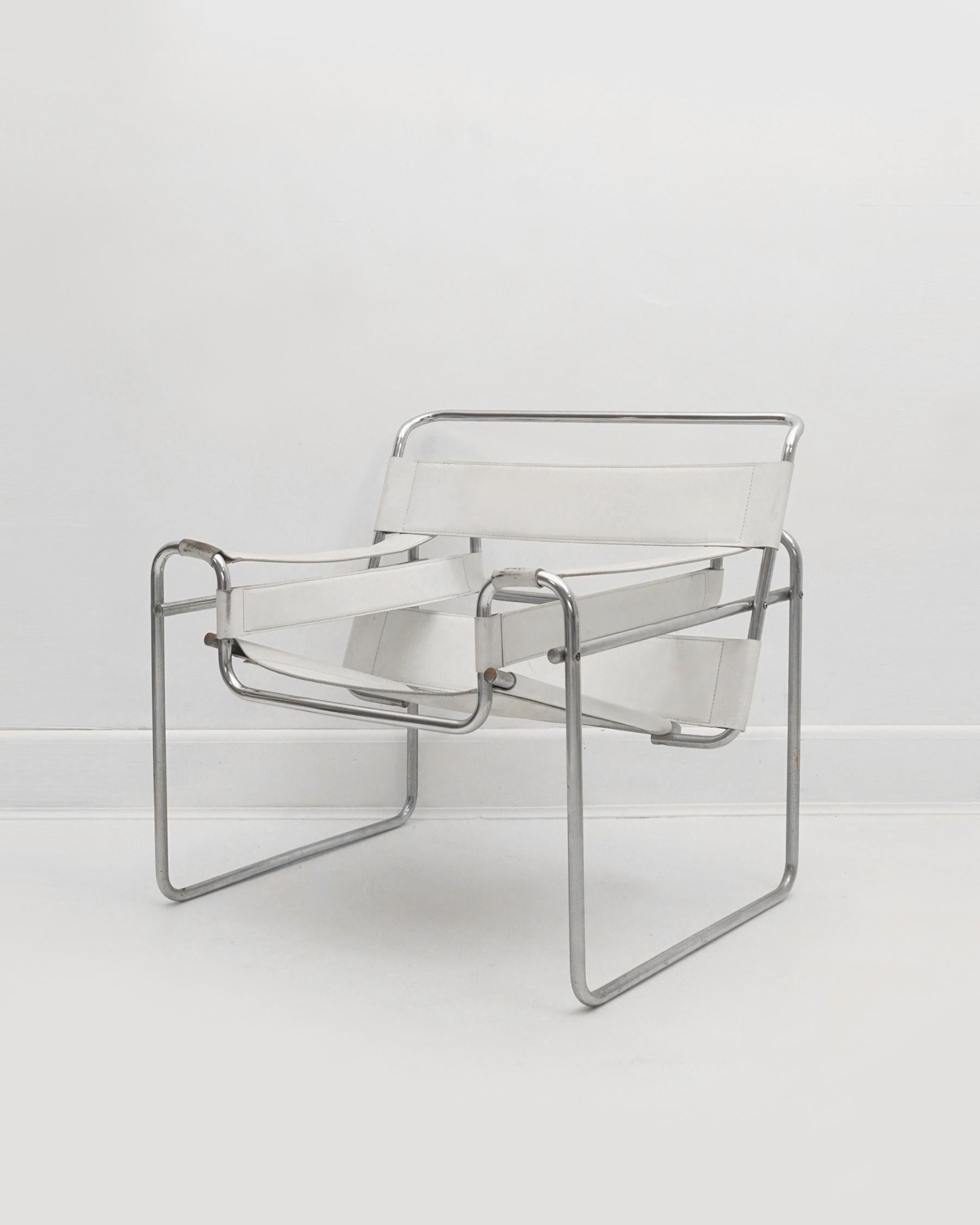 Italian 1970s Marcel Breuer White Leather Wassily Chair For Sale